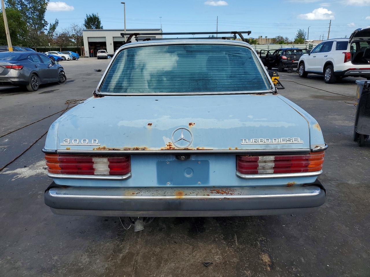 1982 Mercedes-benz 300 Dt Blue vin: WDBAB33AXCB015519