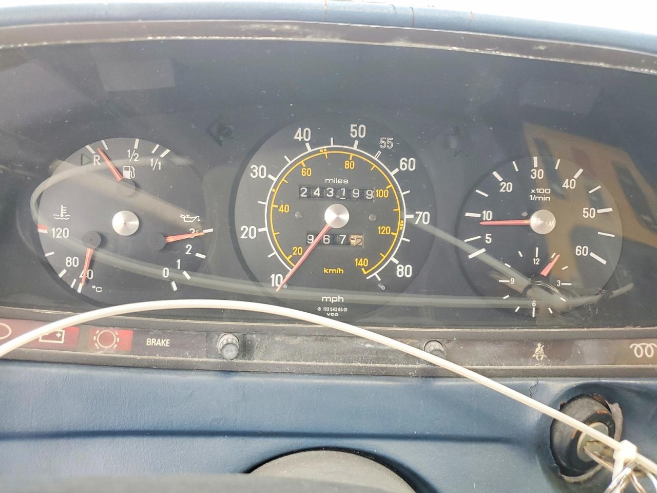 1982 Mercedes-benz 300 Dt Blue vin: WDBAB33AXCB015519