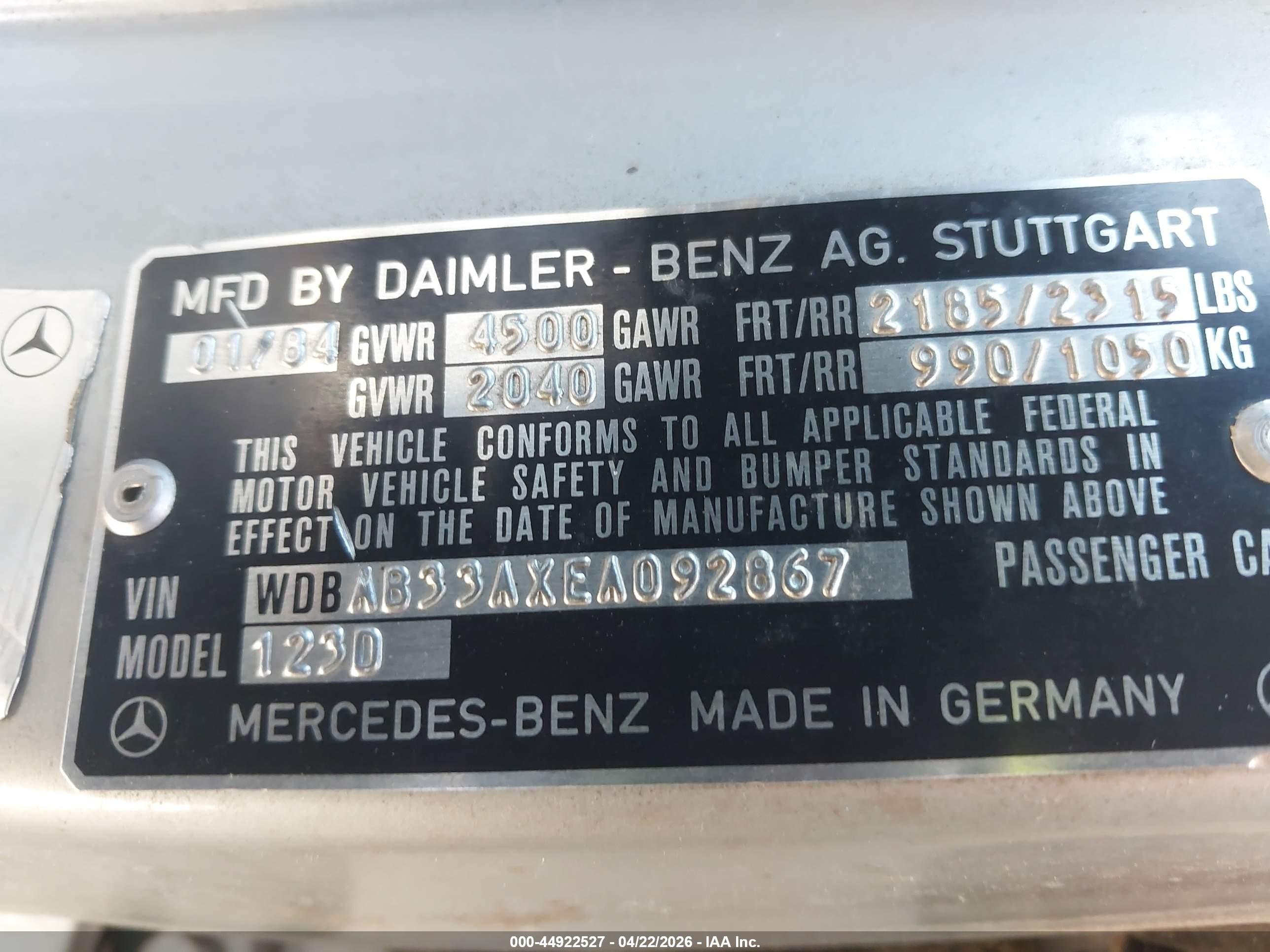 1984 Mercedes-benz 300 Dt Серебряный vin: WDBAB33AXEA092867