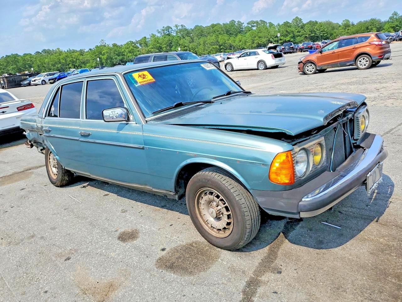 1985 Mercedes-benz 300 Dt Зеленый vin: WDBAB33C0FA208189