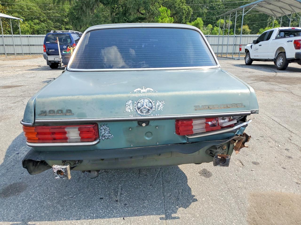 1985 Mercedes-benz 300 Dt Зеленый vin: WDBAB33C0FA208189