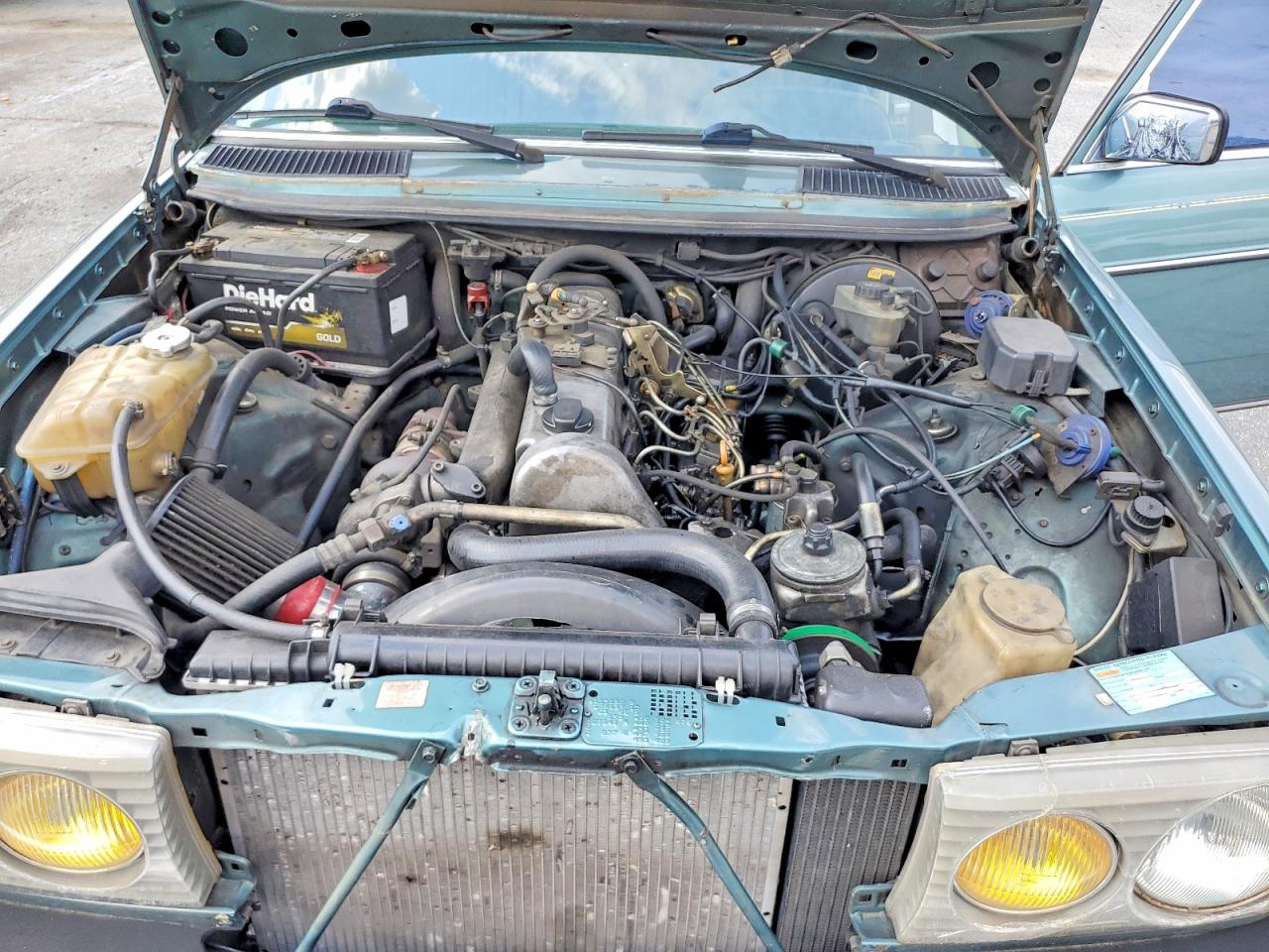 1985 Mercedes-benz 300 Dt Зеленый vin: WDBAB33C0FA208189