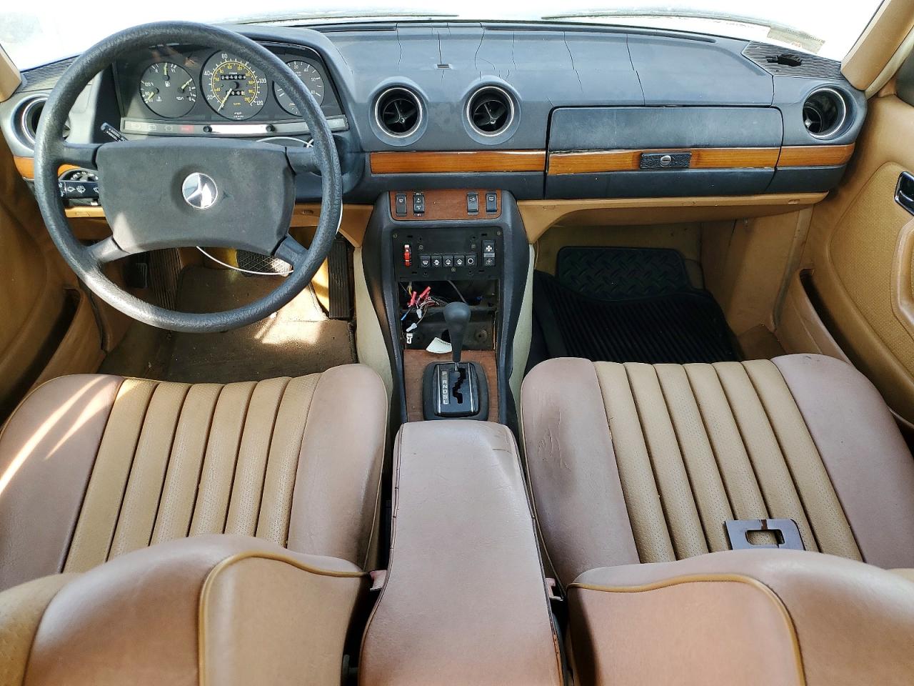 1985 Mercedes-benz 300 Dt Gray vin: WDBAB33C0FA261796