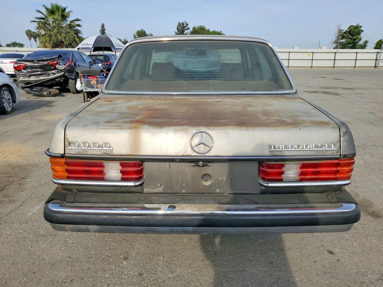 1985 Mercedes-benz 300 Dt Gray vin: WDBAB33C0FA261796