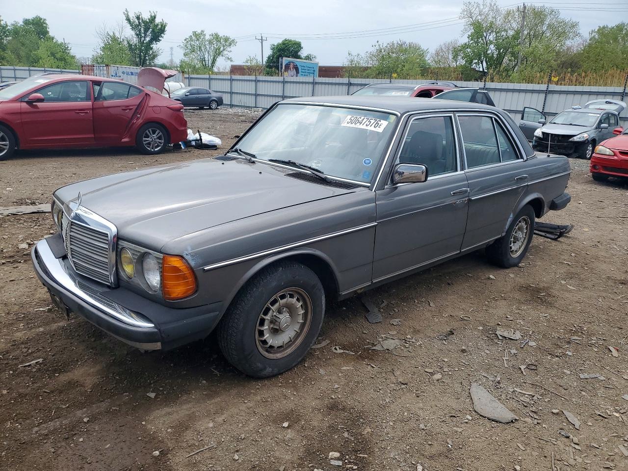 1985 Mercedes-benz 300 Dt Серый vin: WDBAB33C2FA192156