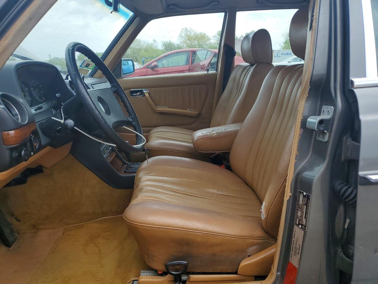 1985 Mercedes-benz 300 Dt Серый vin: WDBAB33C2FA192156