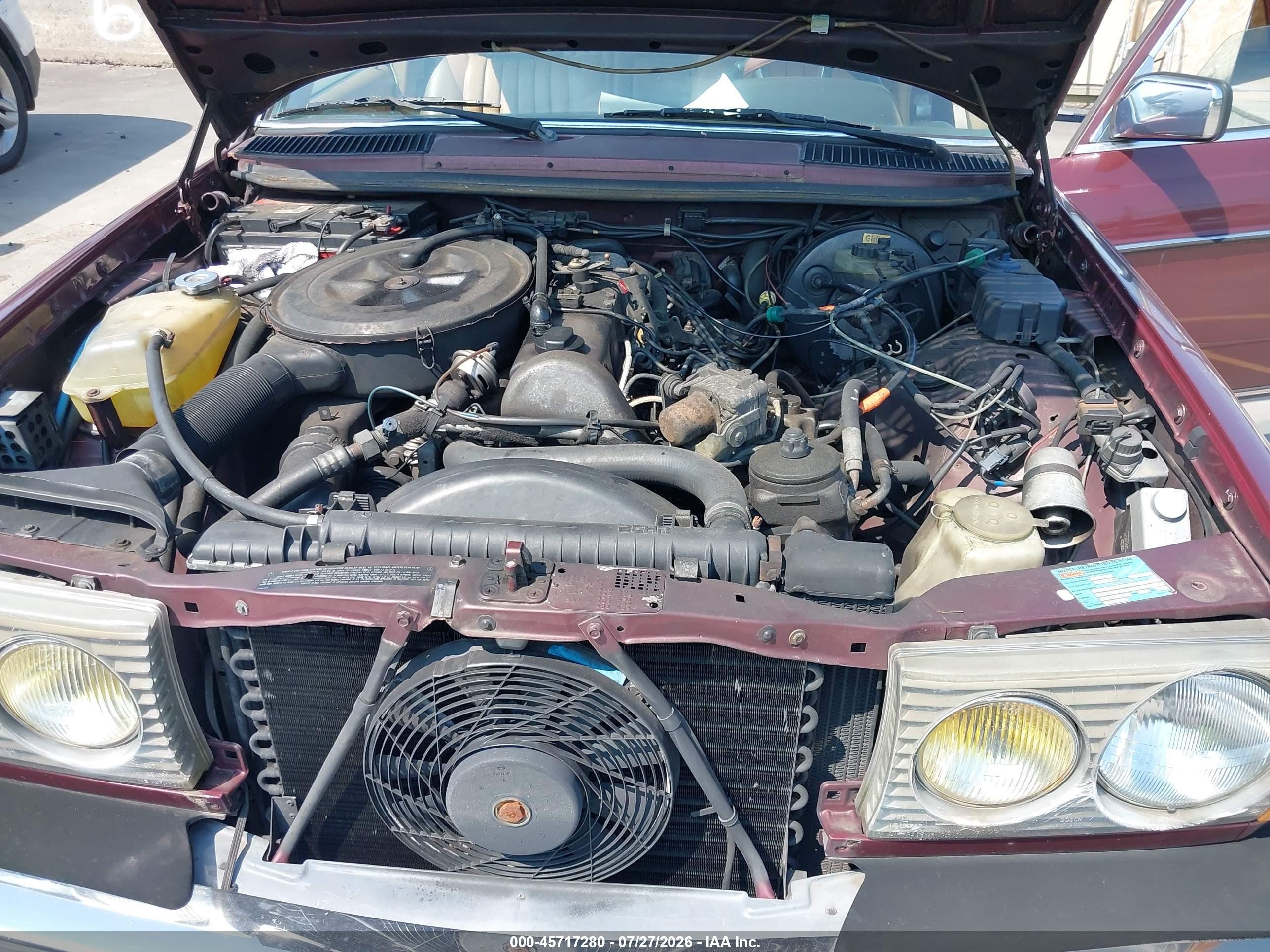1985 Mercedes-benz 300 Dt Burgundy vin: WDBAB33C3FA227514