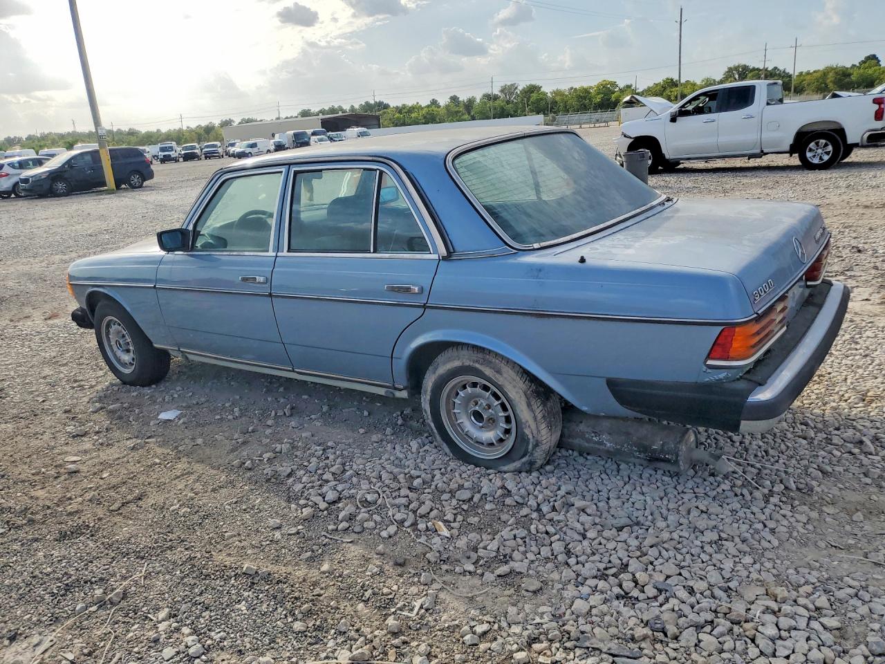 1985 Mercedes-benz 300 Dt Blue vin: WDBAB33C8FA272934
