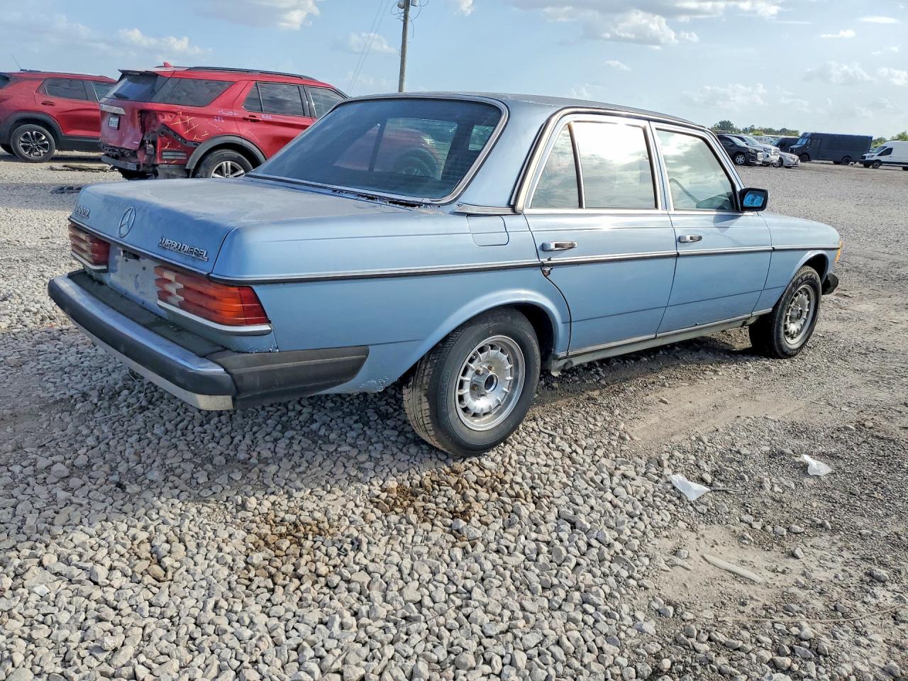 1985 Mercedes-benz 300 Dt Blue vin: WDBAB33C8FA272934