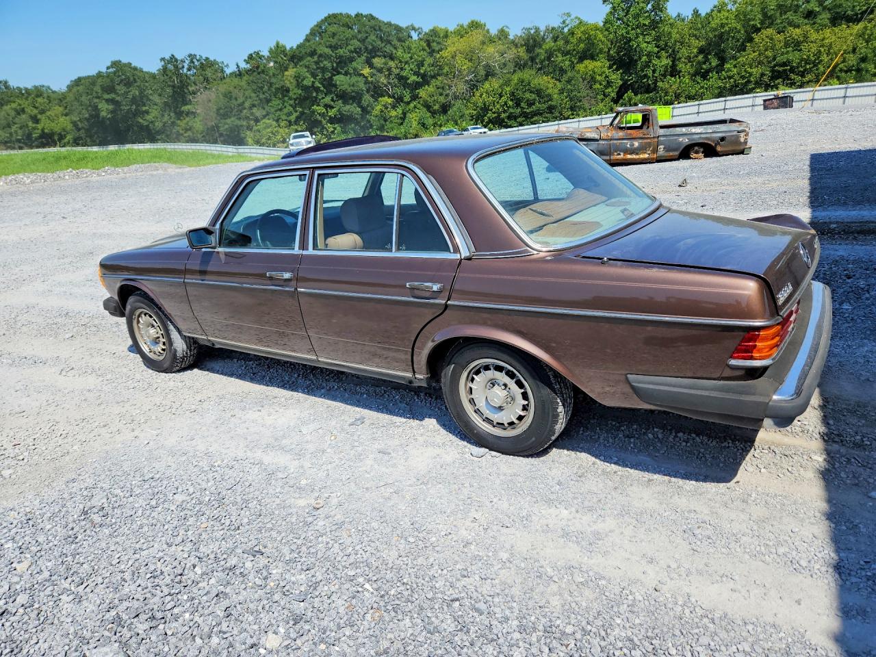 1985 Mercedes-benz 300 Dt Brown vin: WDBAB33CXFA272238