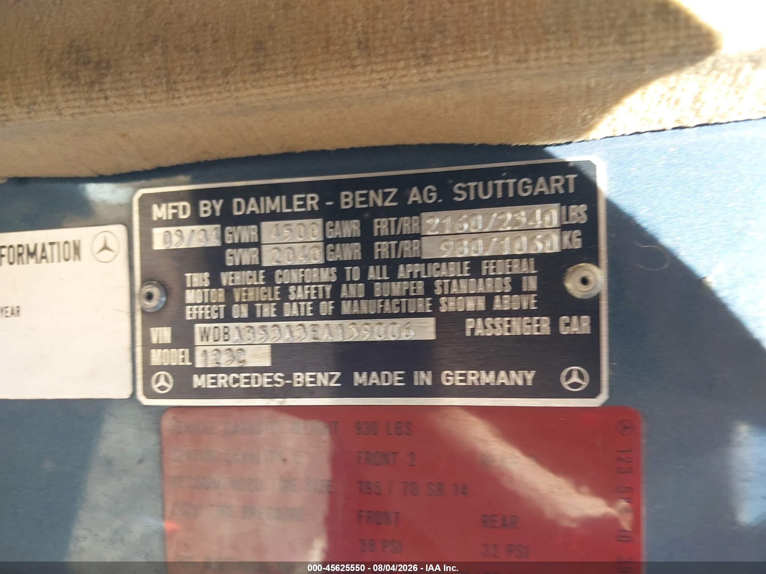 1984 Mercedes-benz 300 Cdt Blue vin: WDBAB53A3EA139006