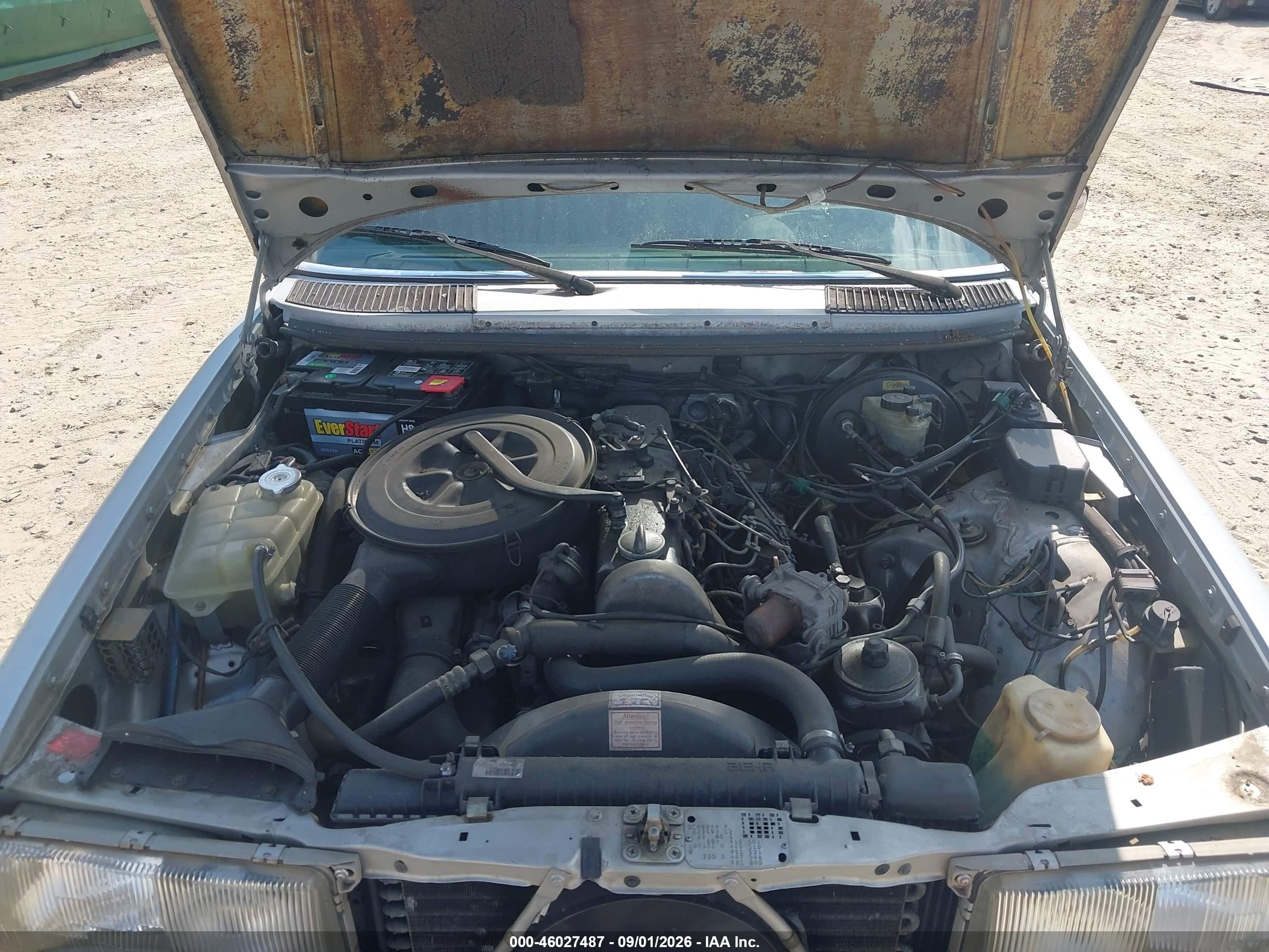 1985 Mercedes-benz 300 Cdt Silver vin: WDBAB53A5FA245314