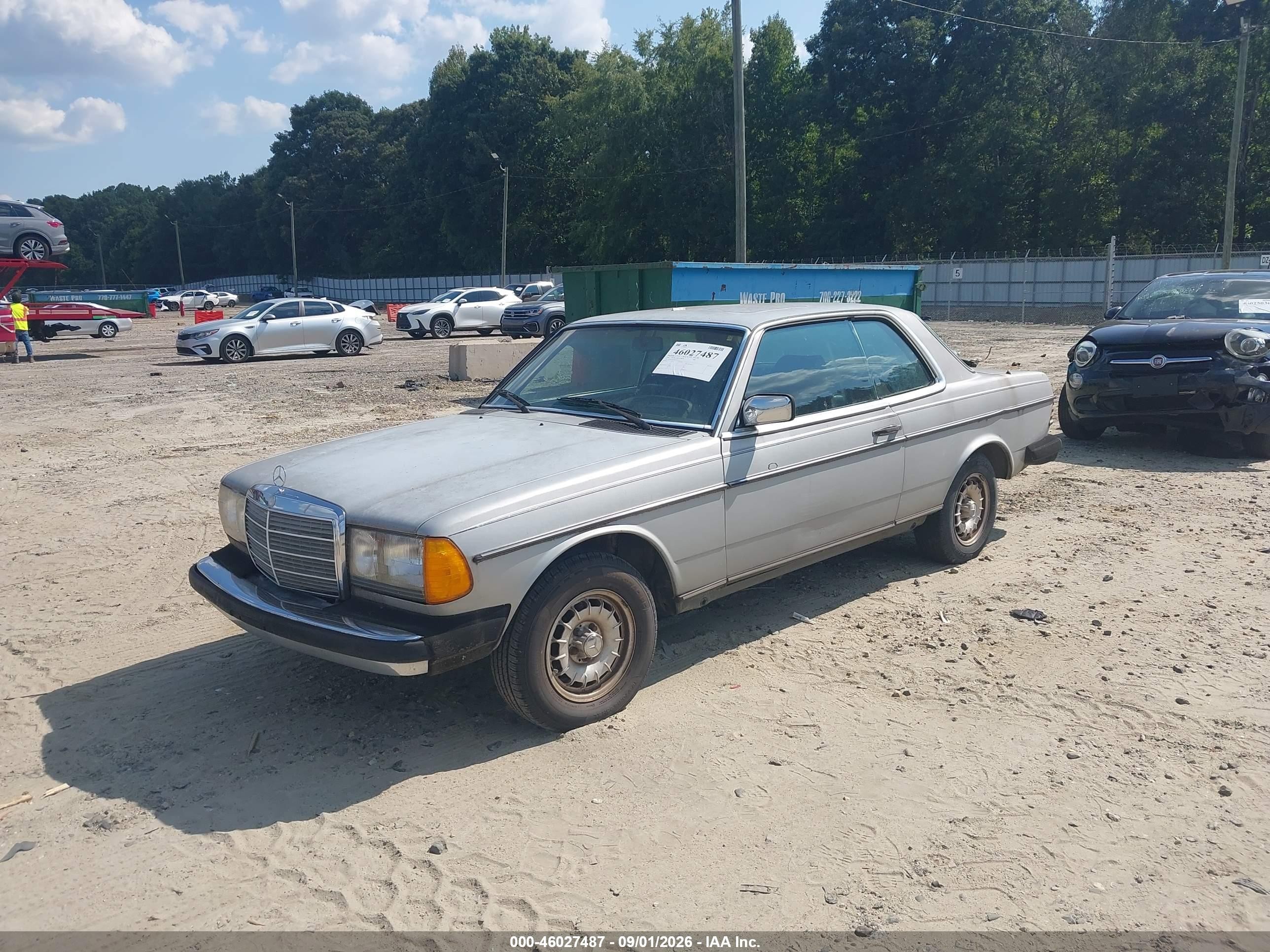 1985 Mercedes-benz 300 Cdt Silver vin: WDBAB53A5FA245314