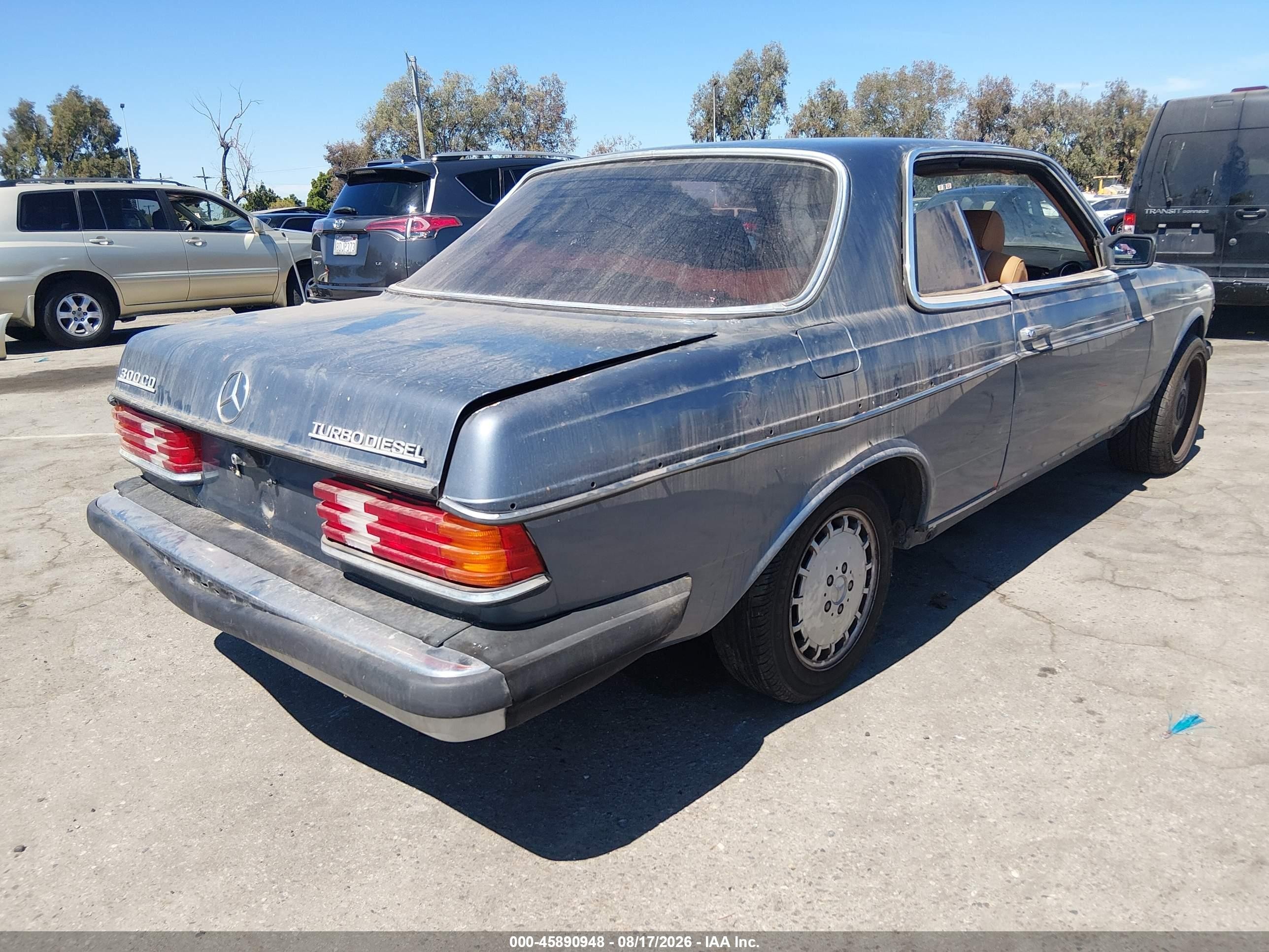 1984 Mercedes-benz 300 Cdt Light Blue vin: WDBAB53A9EA043655