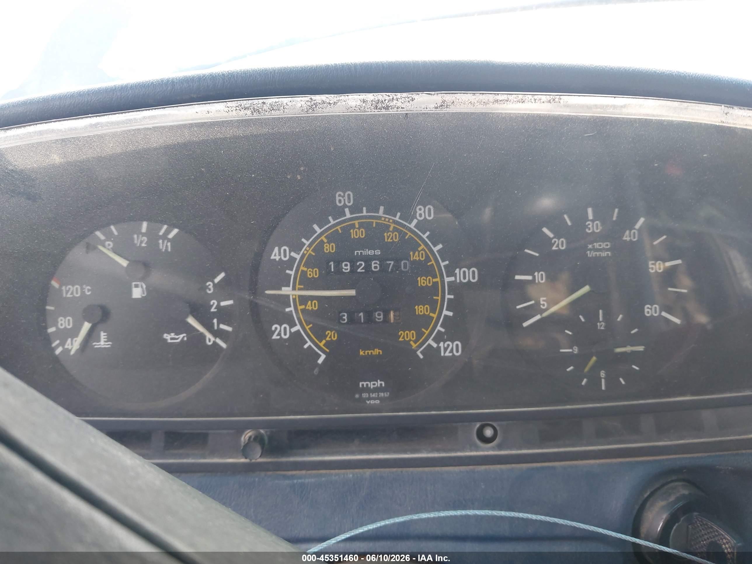 1984 Mercedes-benz 300 Tdt Синий vin: WDBAB93A1EF008067