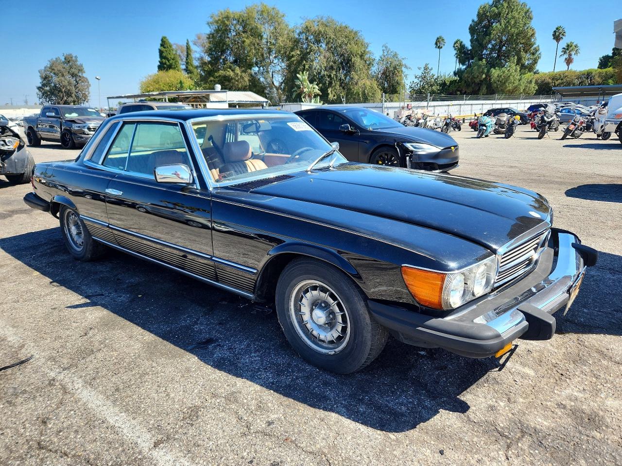 1981 Mercedes-benz 380 Slc Черный vin: WDBBA25A9BB001236