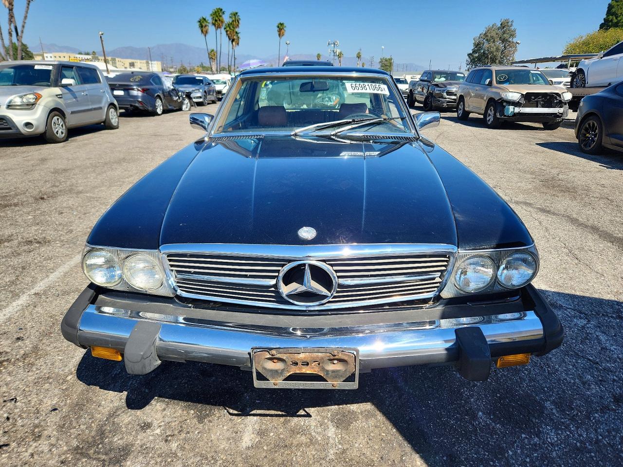 1981 Mercedes-benz 380 Slc Черный vin: WDBBA25A9BB001236