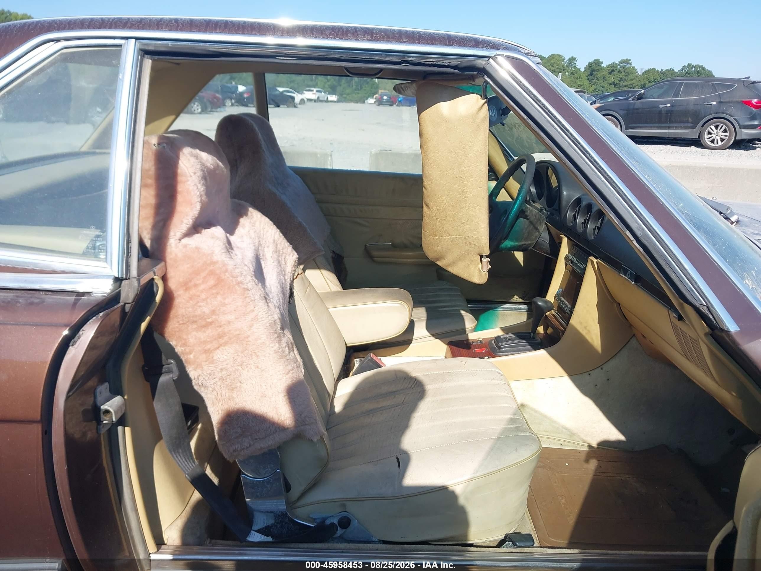 1982 Mercedes-benz 380 Sl Brown vin: WDBBA45A0CB011828