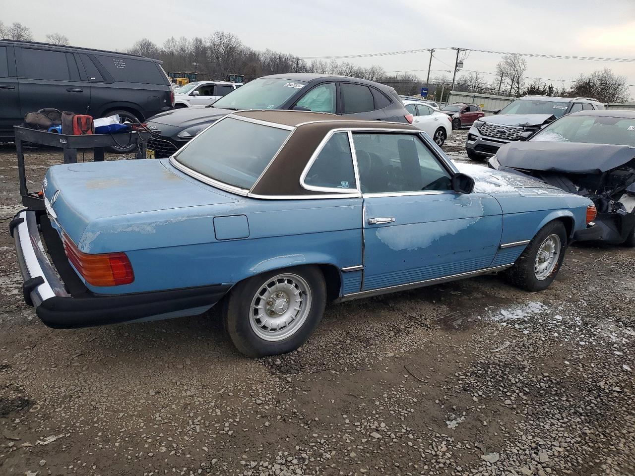 1982 Mercedes-benz 380 Sl Blue vin: WDBBA45A0CB015877