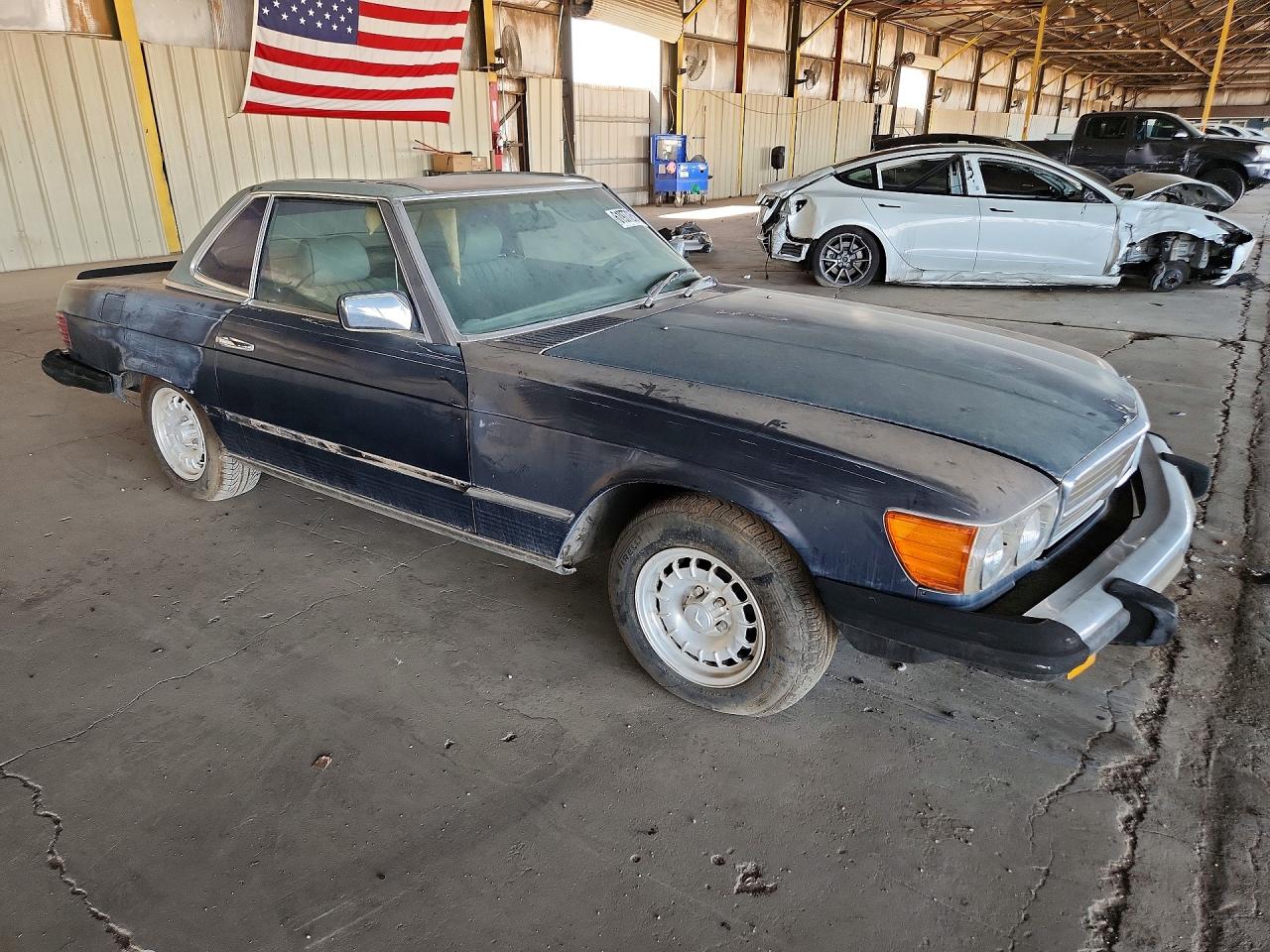 1983 Mercedes-benz 380 Sl Blue vin: WDBBA45A1DB022158