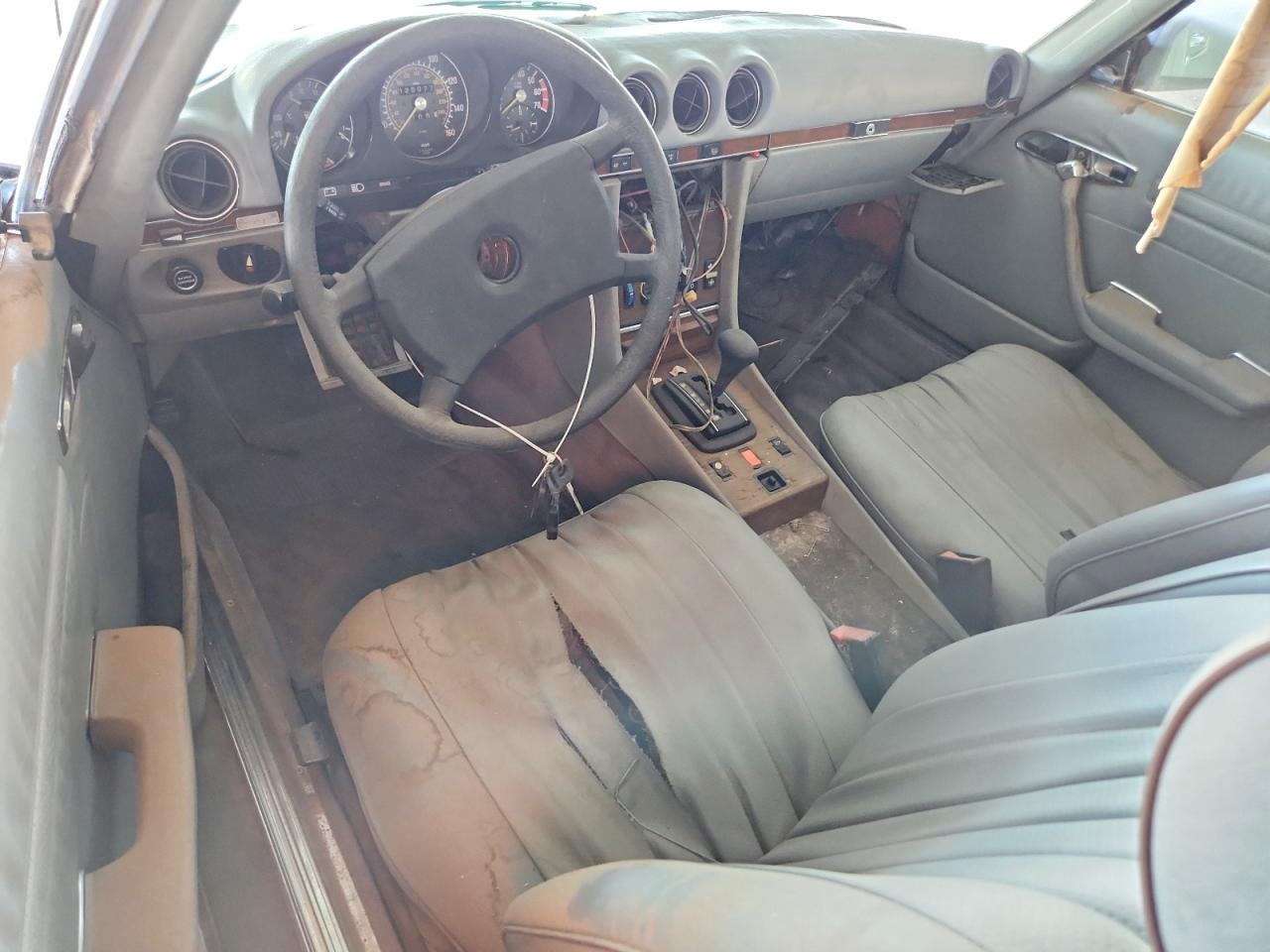 1983 Mercedes-benz 380 Sl Blue vin: WDBBA45A1DB022158