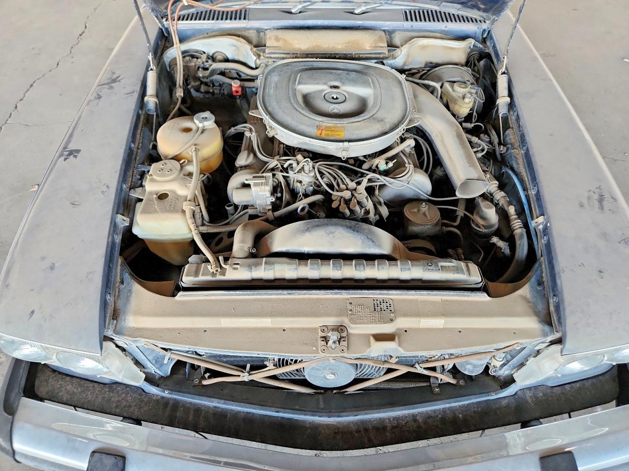 1983 Mercedes-benz 380 Sl Blue vin: WDBBA45A1DB022158