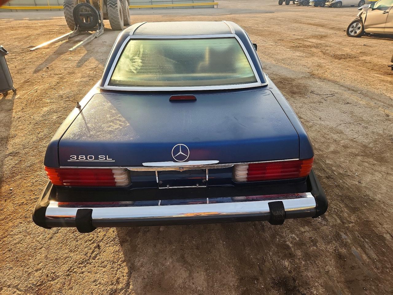 1984 Mercedes-benz 380 Sl Синий vin: WDBBA45A1EA001527