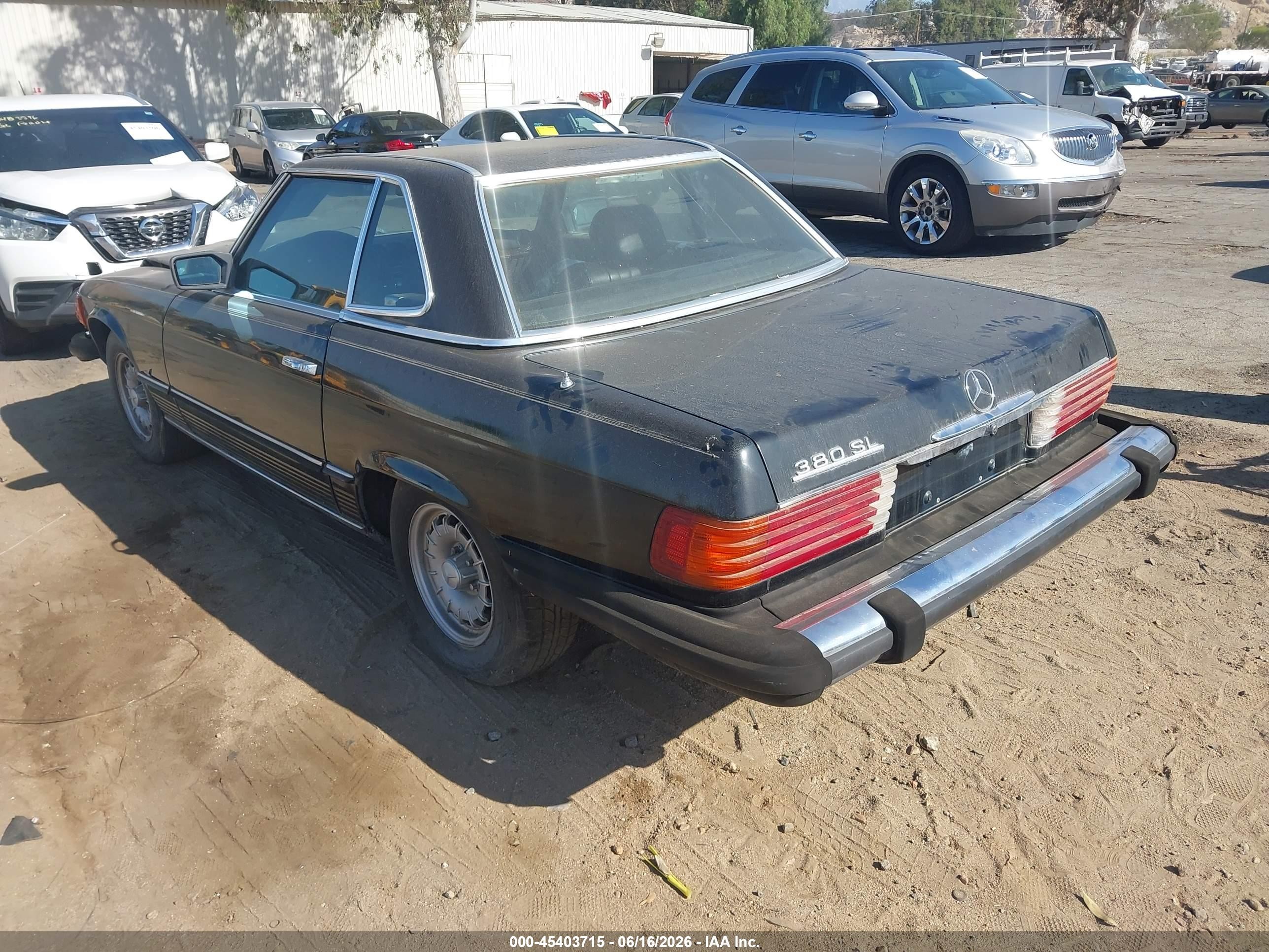 1982 Mercedes-benz 380 Sl Черный vin: WDBBA45A2CB018893