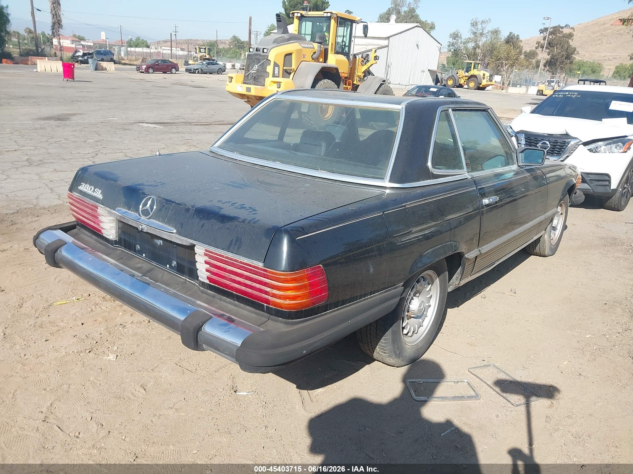 1982 Mercedes-benz 380 Sl Черный vin: WDBBA45A2CB018893