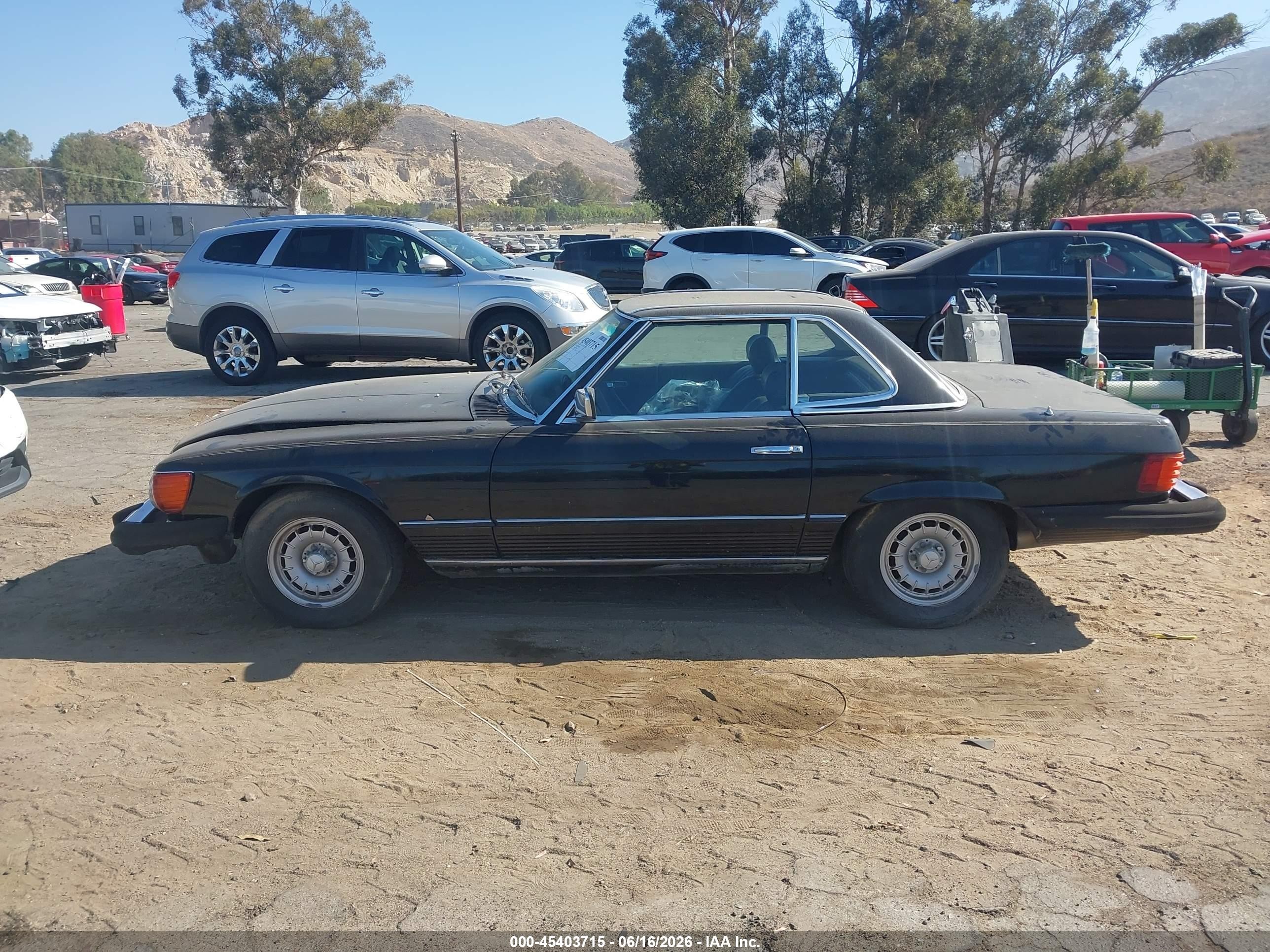 1982 Mercedes-benz 380 Sl Черный vin: WDBBA45A2CB018893