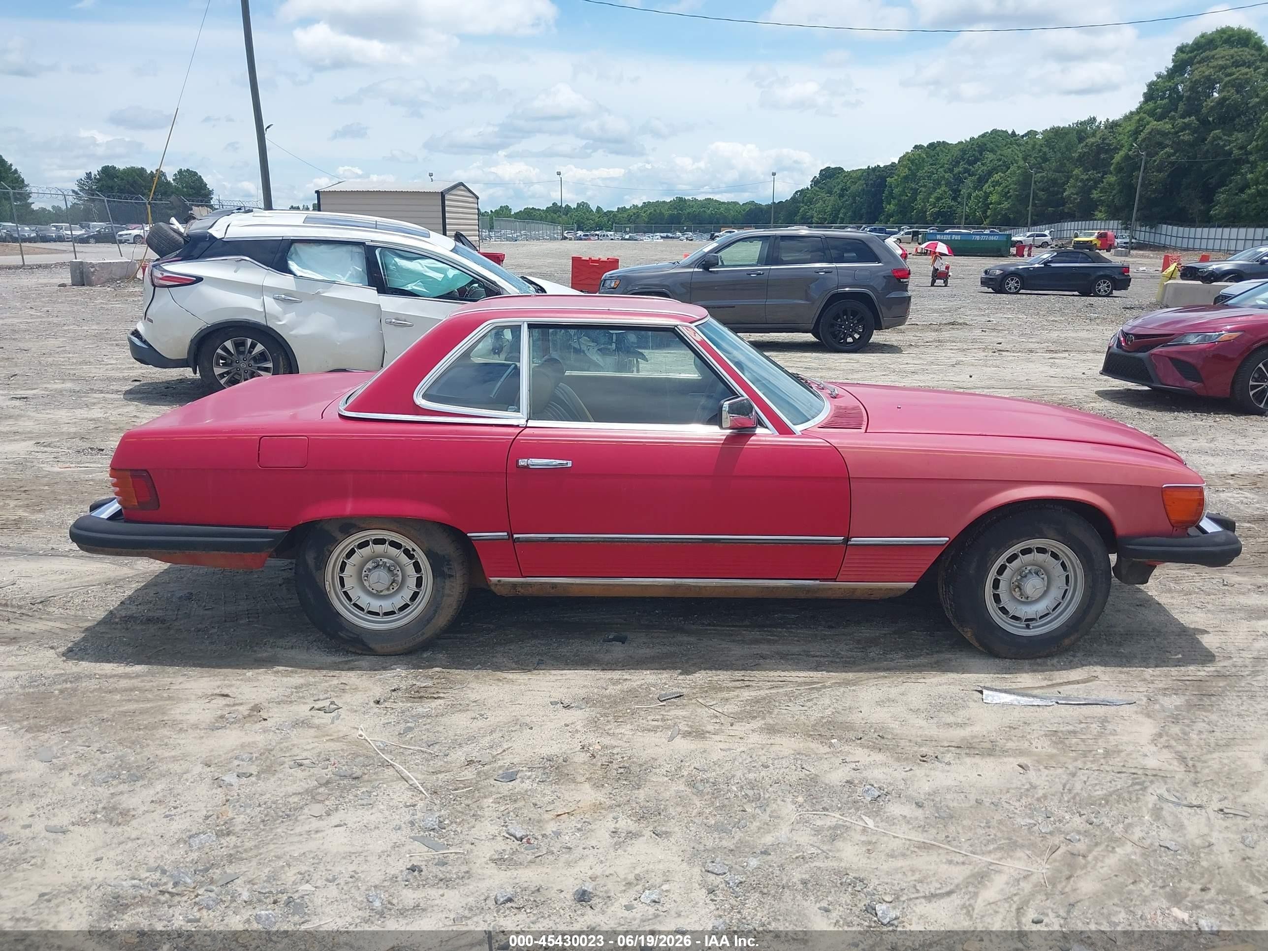 1984 Mercedes-benz 380 Sl Red vin: WDBBA45A2EA006719