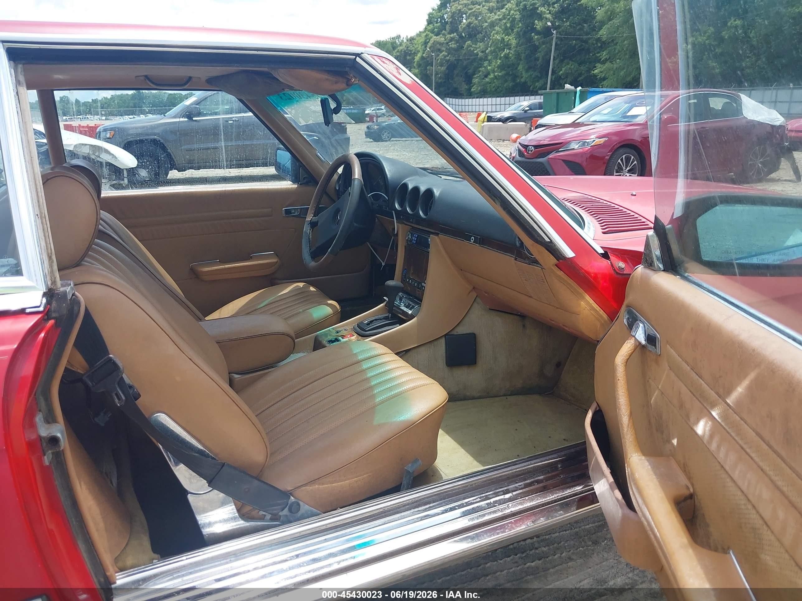 1984 Mercedes-benz 380 Sl Red vin: WDBBA45A2EA006719