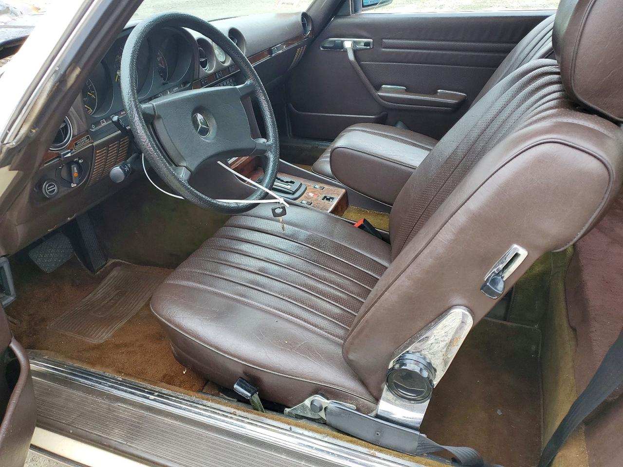 1984 Mercedes-benz 380 Sl Бежевый vin: WDBBA45A4EA005295