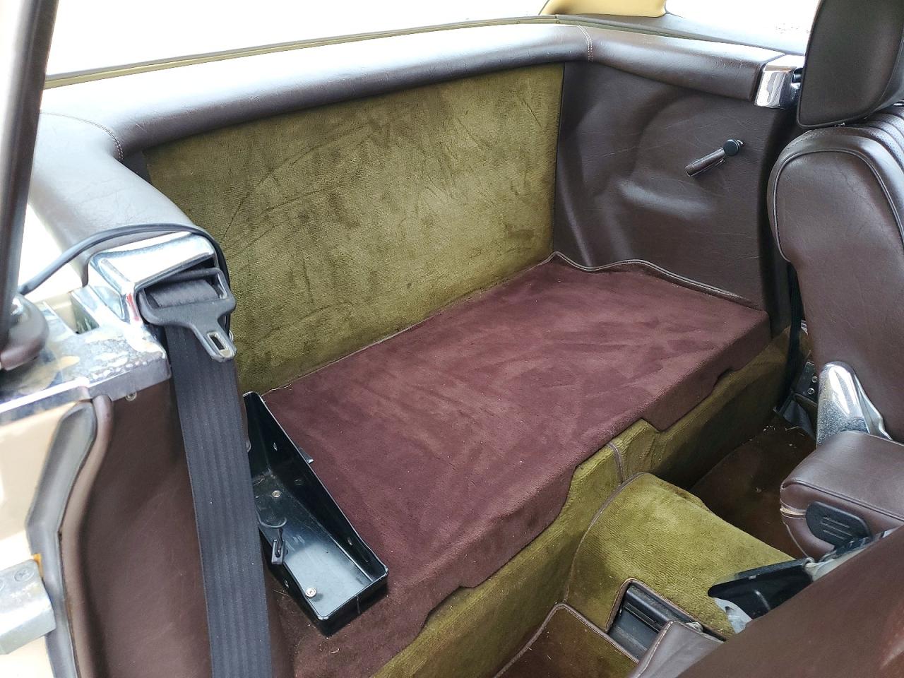1984 Mercedes-benz 380 Sl Бежевый vin: WDBBA45A4EA005295