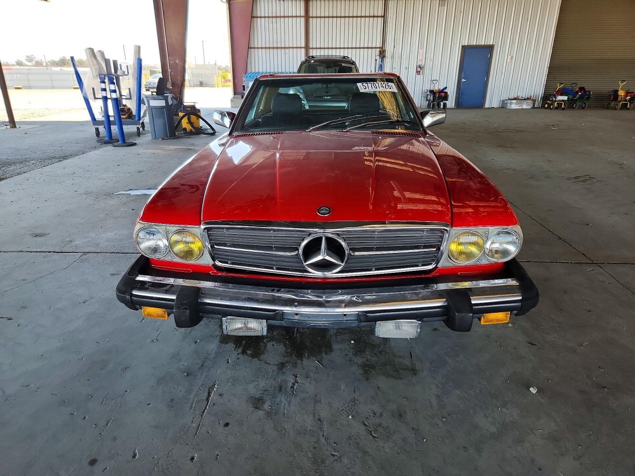 1982 Mercedes-benz 190 Red vin: WDBBA45A5CB015020