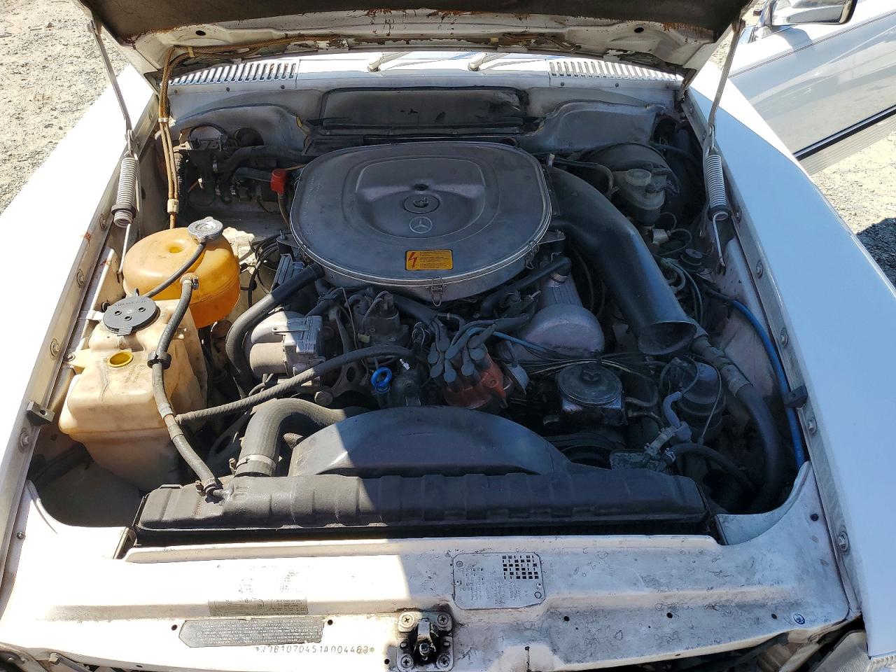 1984 Mercedes-benz 380 Sl Белый vin: WDBBA45A5EA004463