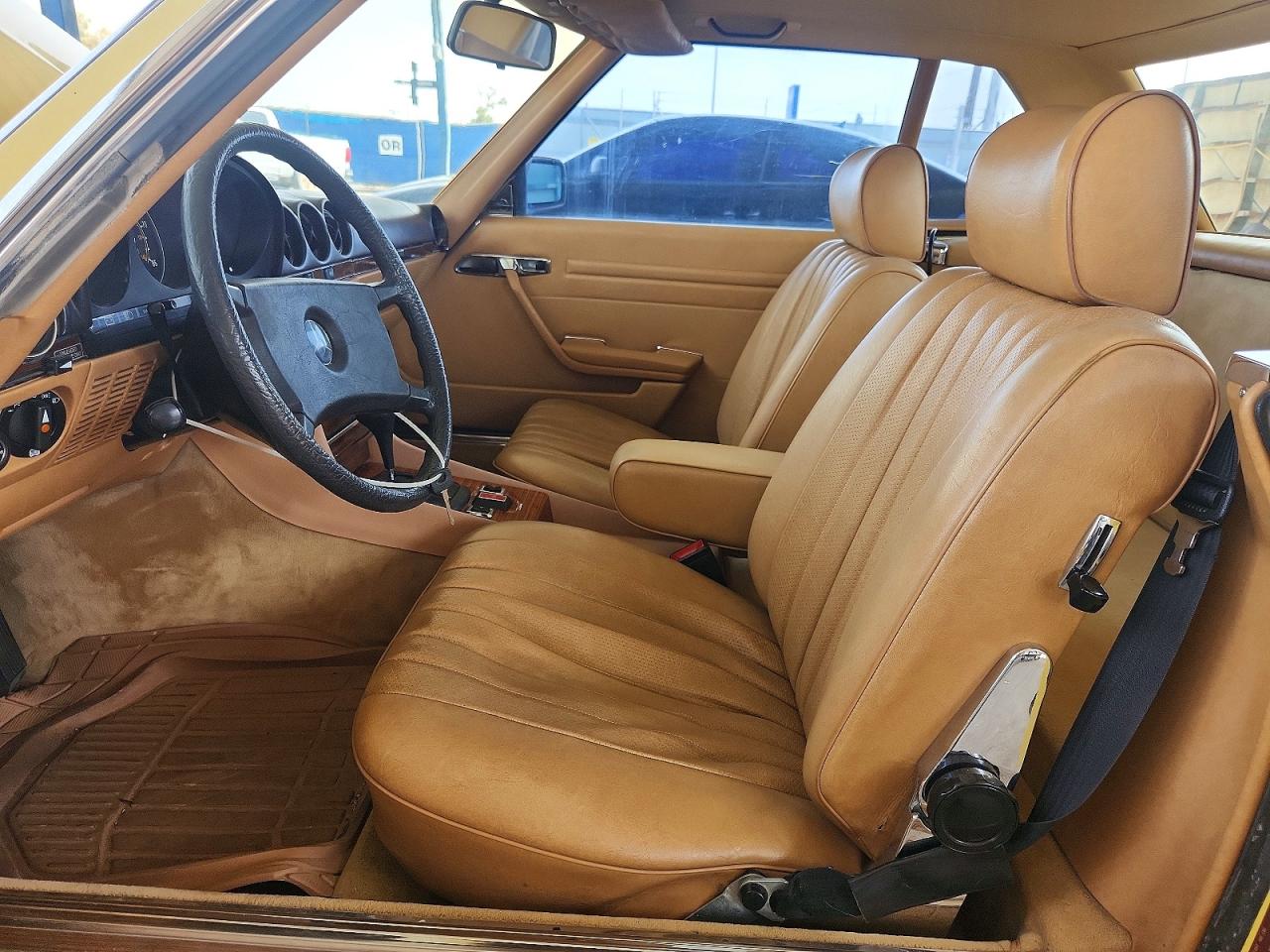 1981 Mercedes-benz 380 Sl Yellow vin: WDBBA45A6BB004011