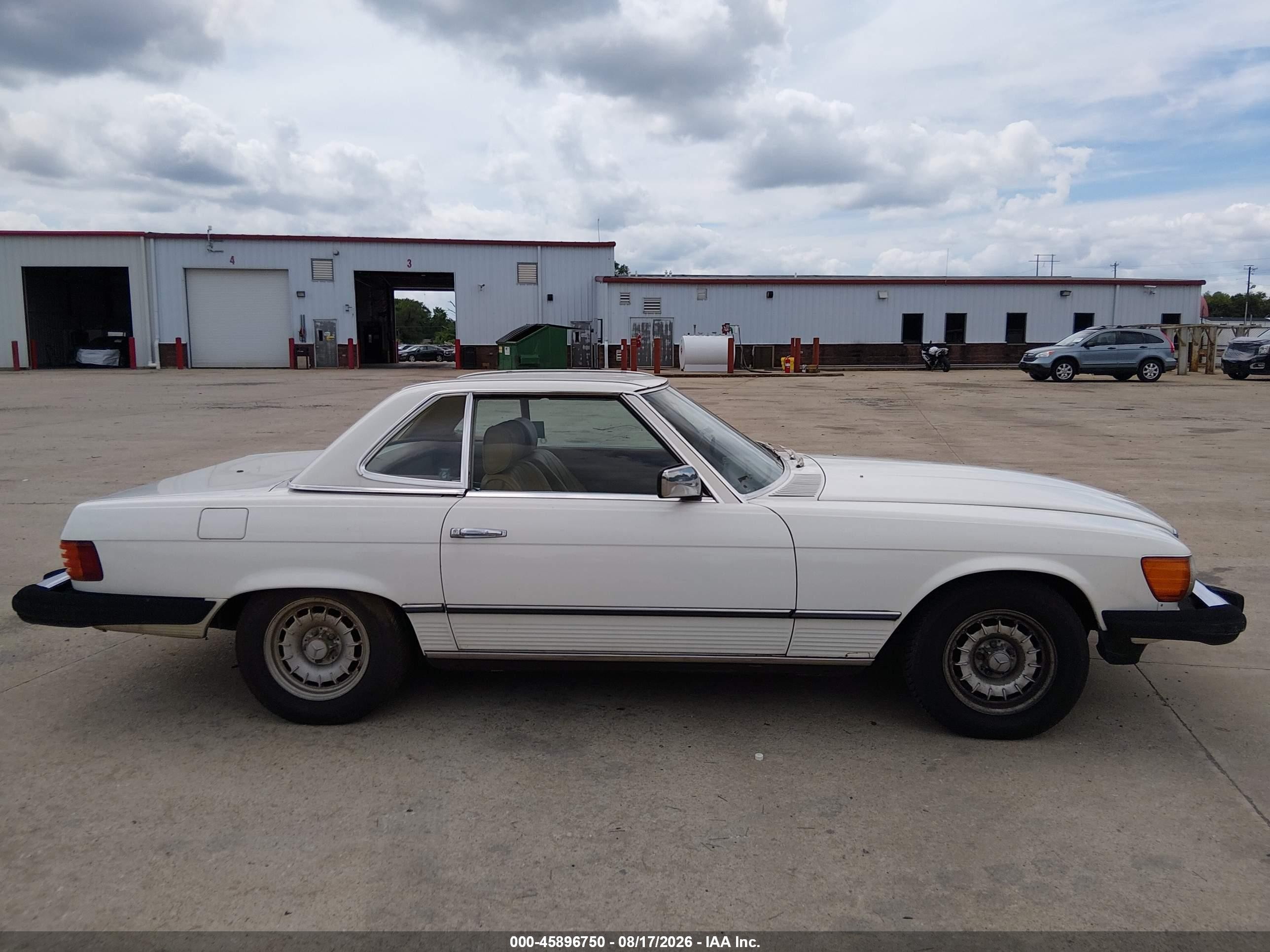 1983 Mercedes-benz 380 Sl White vin: WDBBA45A6DB020101
