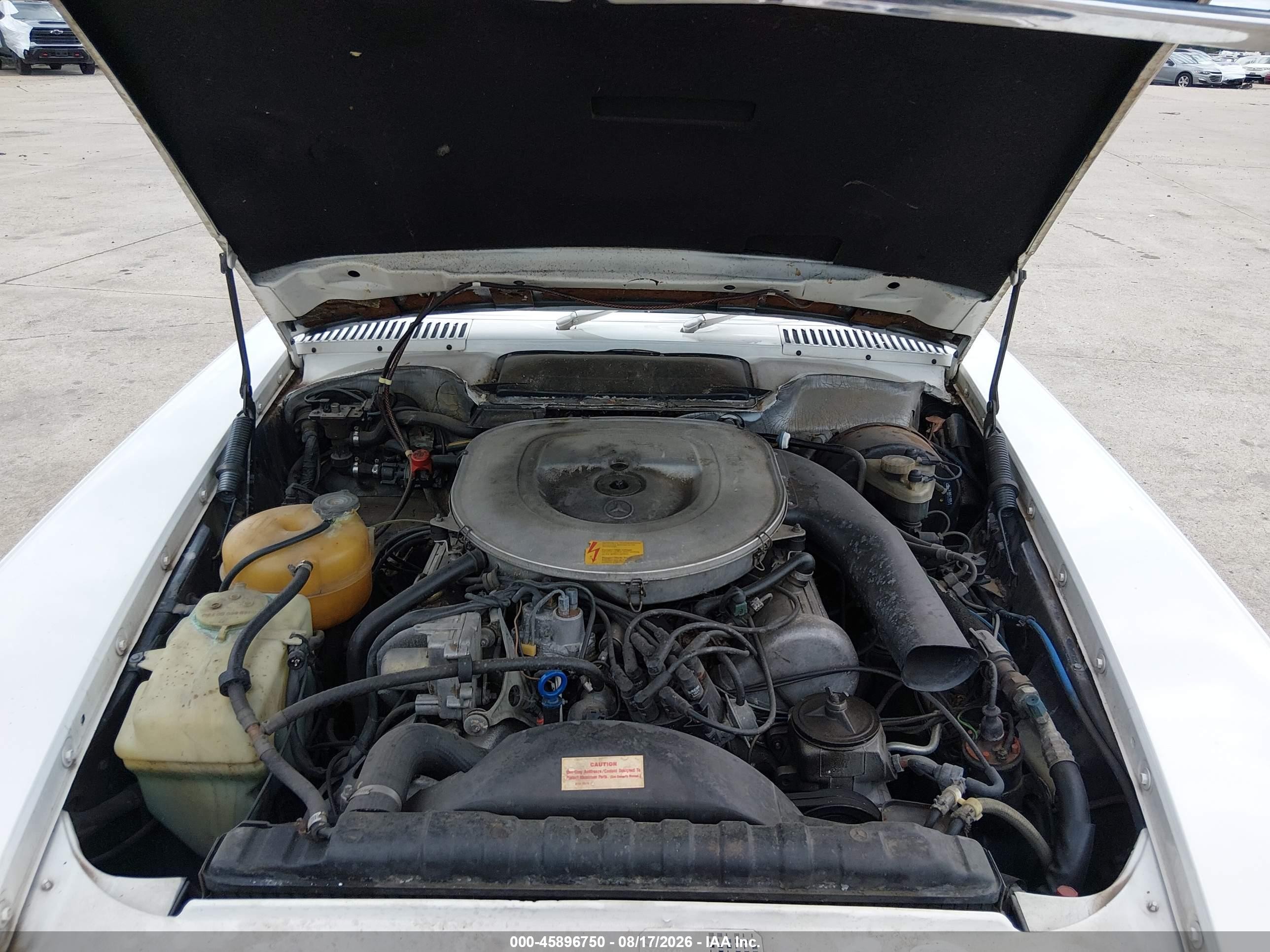 1983 Mercedes-benz 380 Sl White vin: WDBBA45A6DB020101