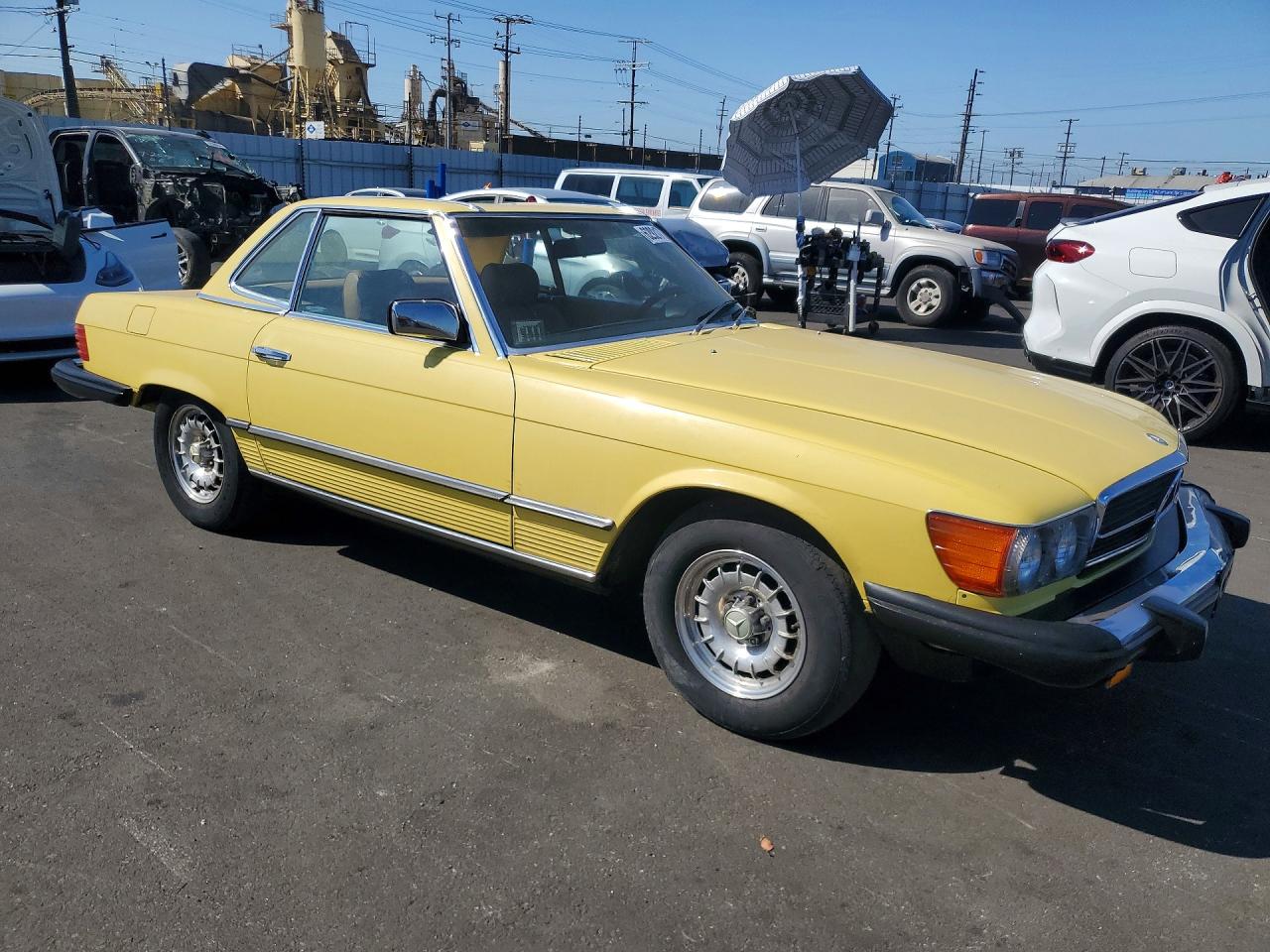 1981 Mercedes-benz 380 Sl Yellow vin: WDBBA45A9BB008828