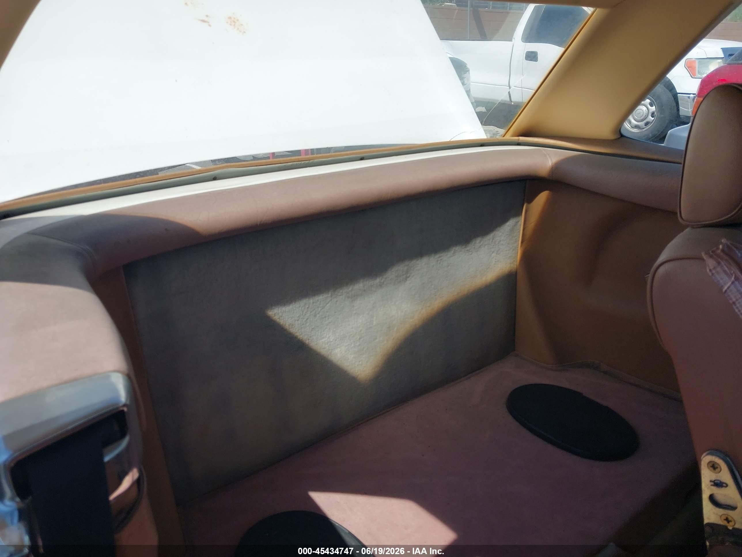 1983 Mercedes-benz 380 Sl White vin: WDBBA45A9DB024109