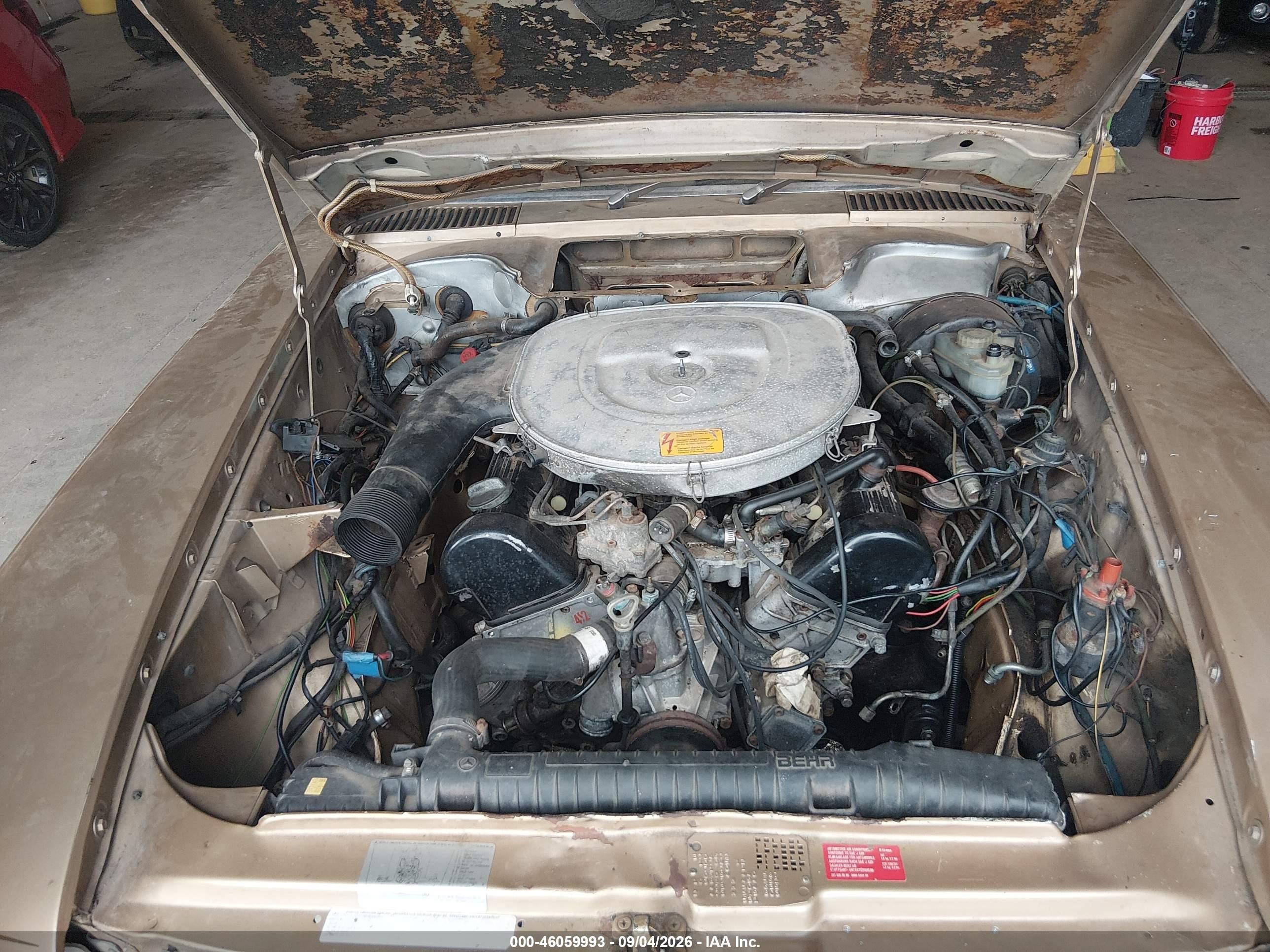 1983 Mercedes-benz 380 Sl Gold vin: WDBBA45A9DB025907
