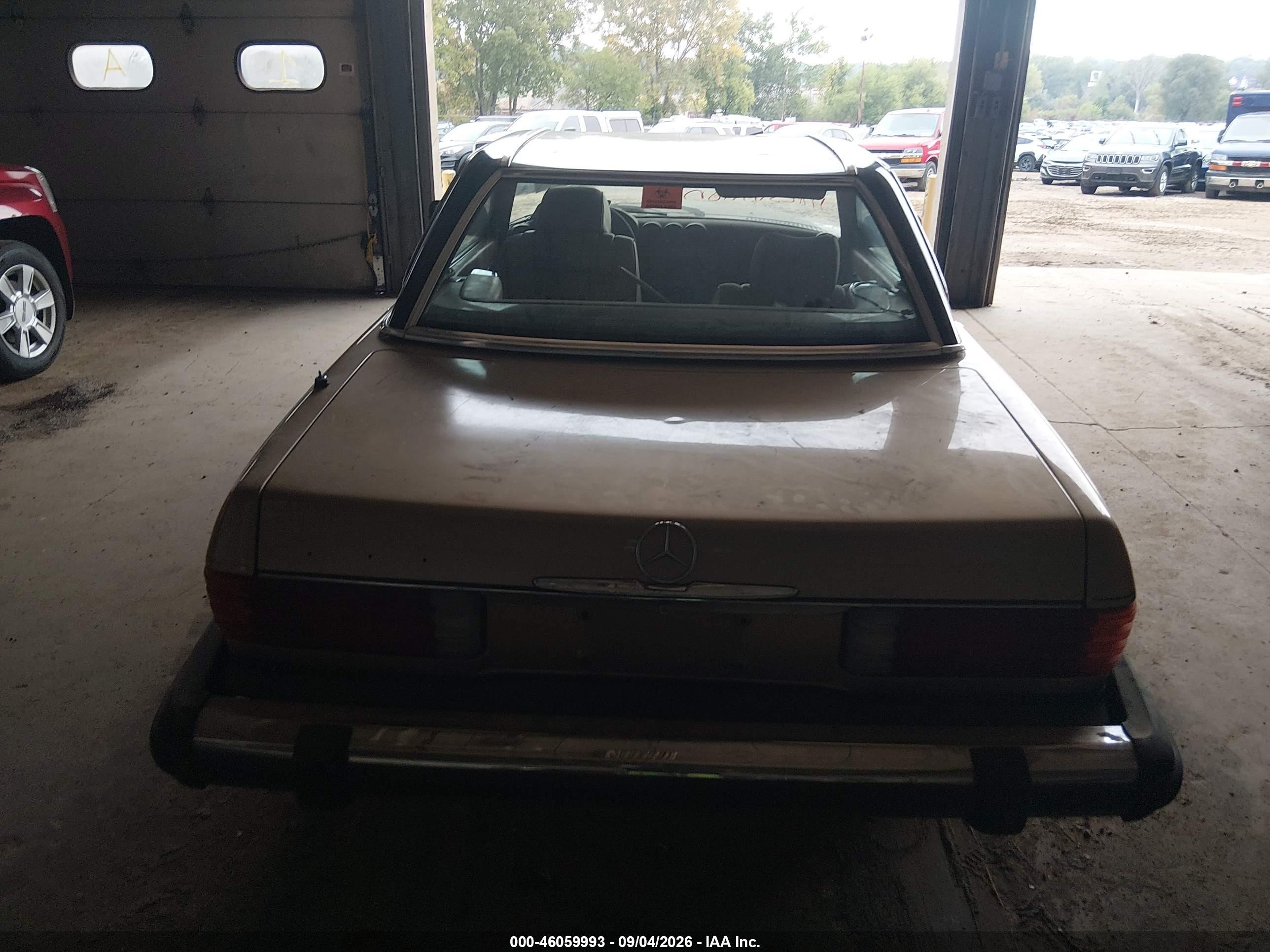 1983 Mercedes-benz 380 Sl Gold vin: WDBBA45A9DB025907