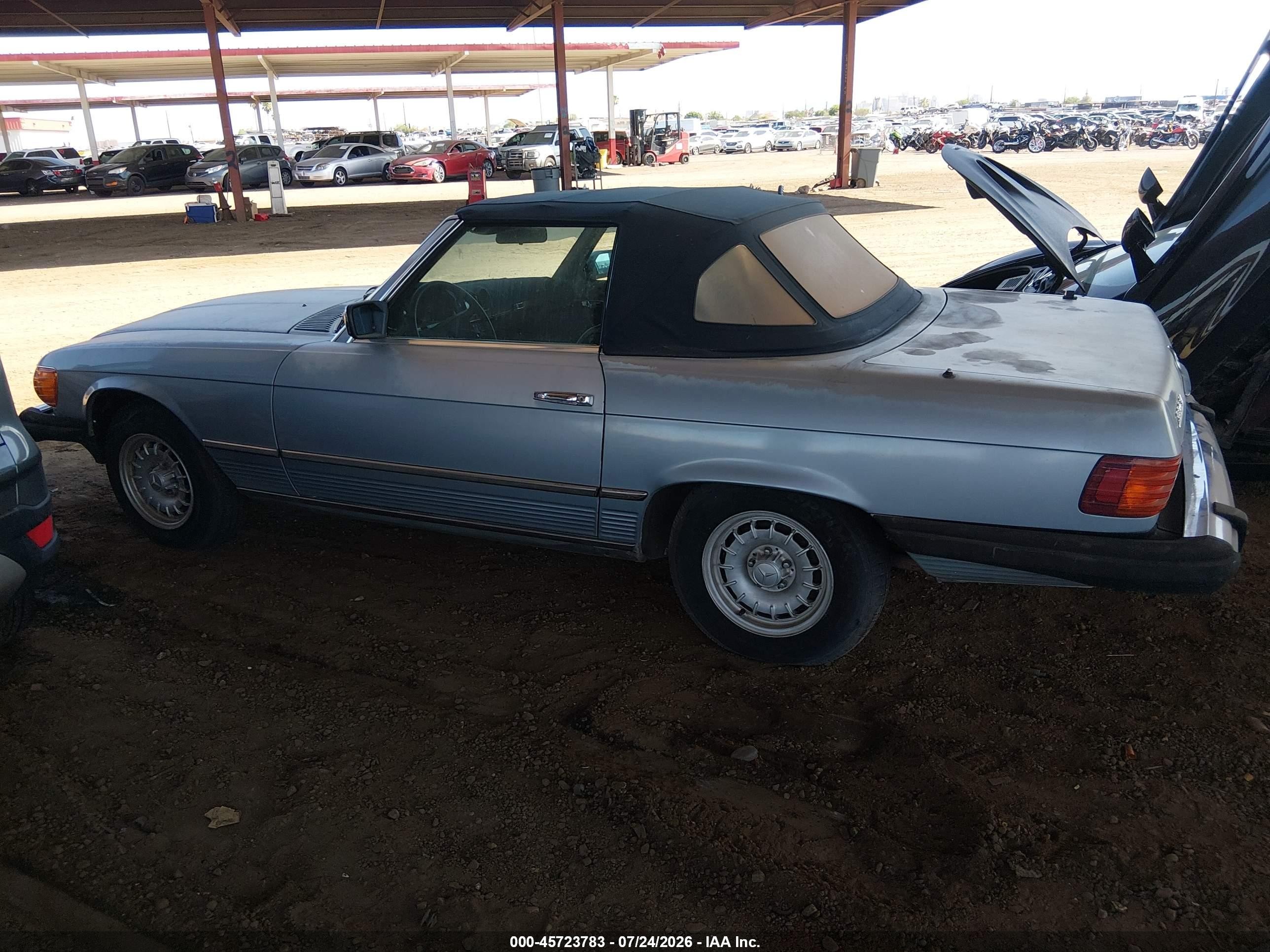 1984 Mercedes-benz 380 Sl Blue vin: WDBBA45A9EA008418