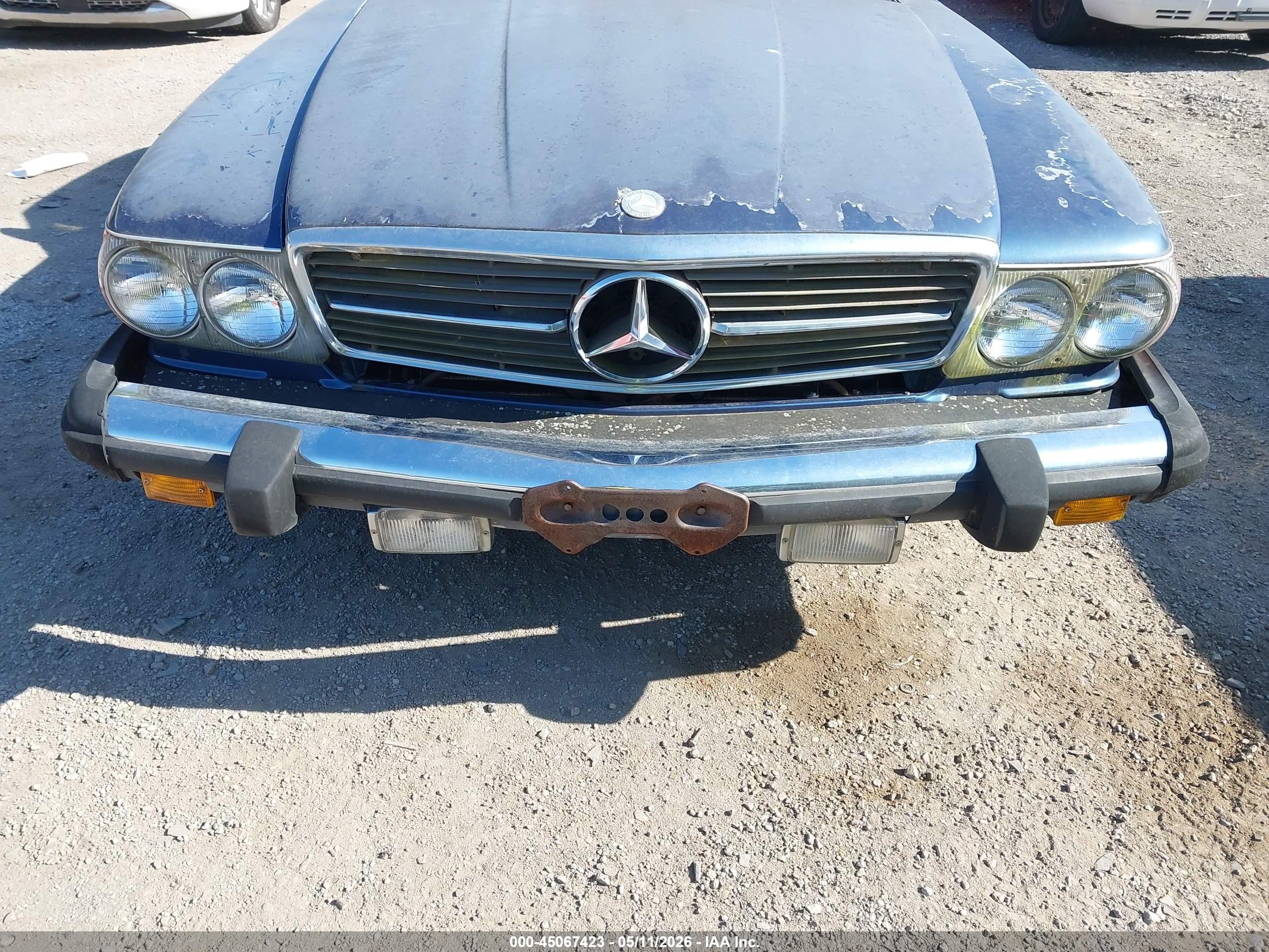 1981 Mercedes-benz 380 Sl Blue vin: WDBBA45AXBB003007