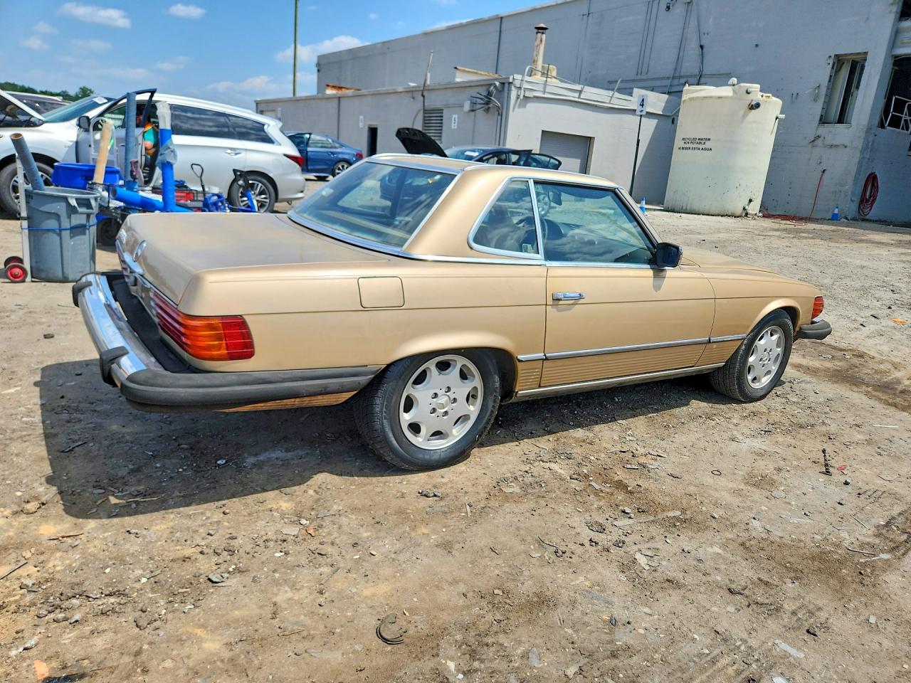 1981 Mercedes-benz 380 Sl Tan vin: WDBBA45AXBB006523