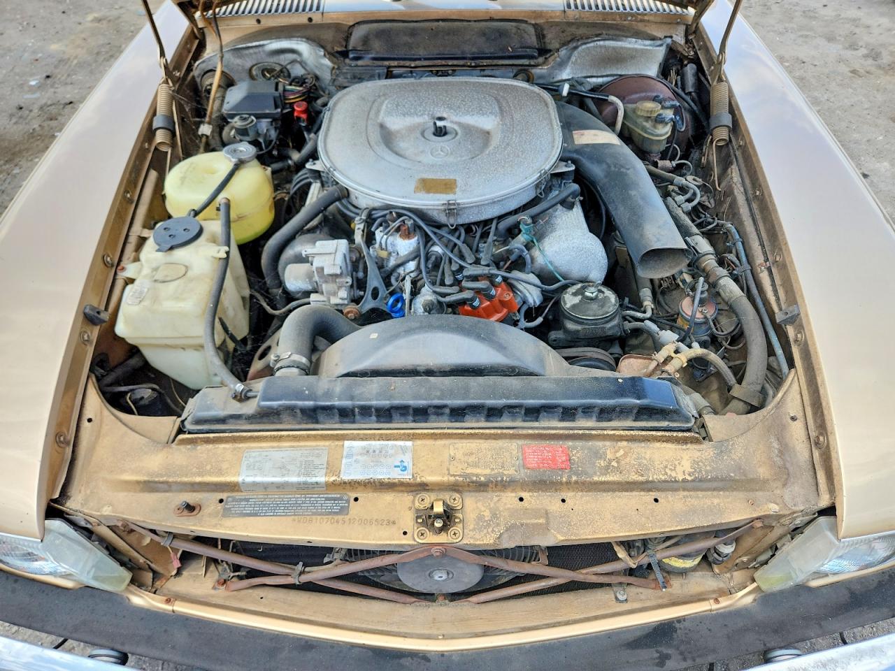 1981 Mercedes-benz 380 Sl Tan vin: WDBBA45AXBB006523