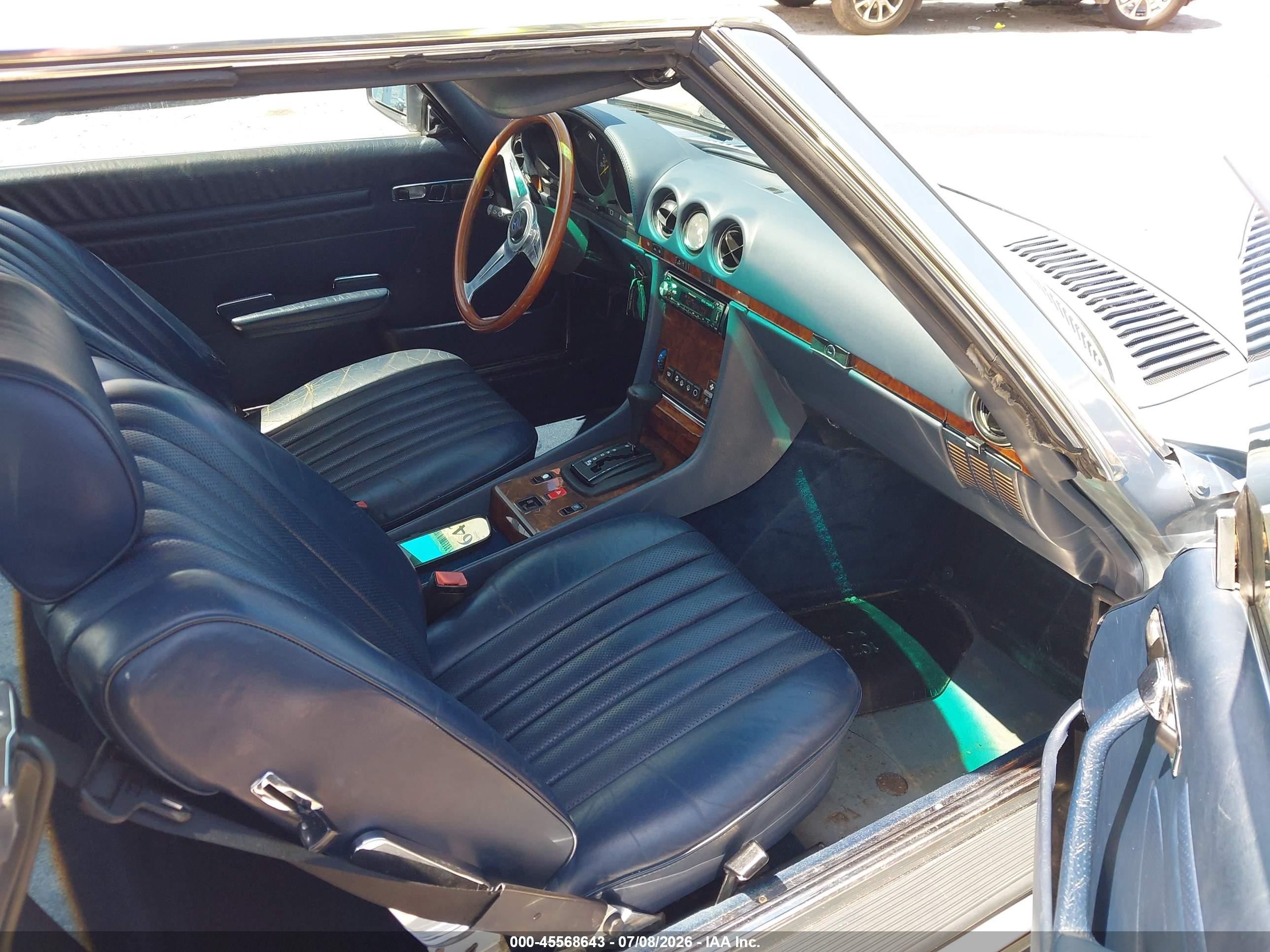 1985 Mercedes-benz 380 Sl Light Blue vin: WDBBA45C1FA028035