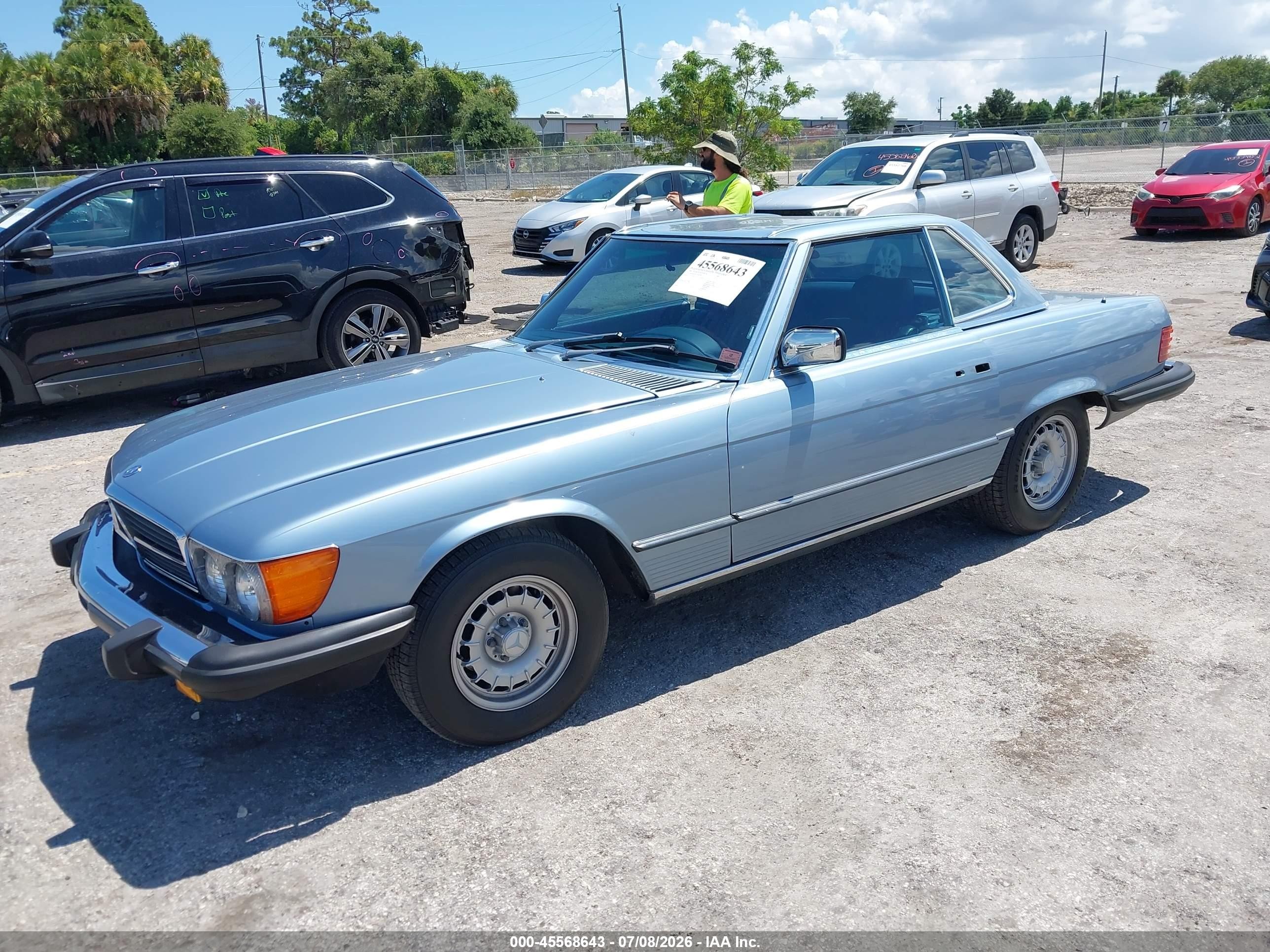 1985 Mercedes-benz 380 Sl Light Blue vin: WDBBA45C1FA028035