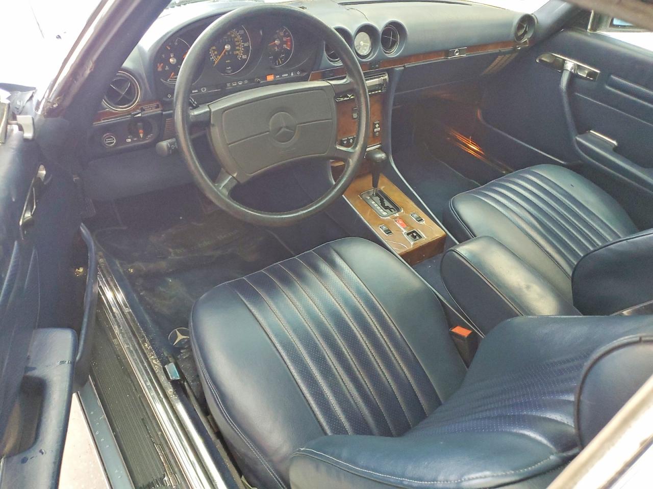 1986 Mercedes-benz 560 Sl Blue vin: WDBBA48D0GA038433
